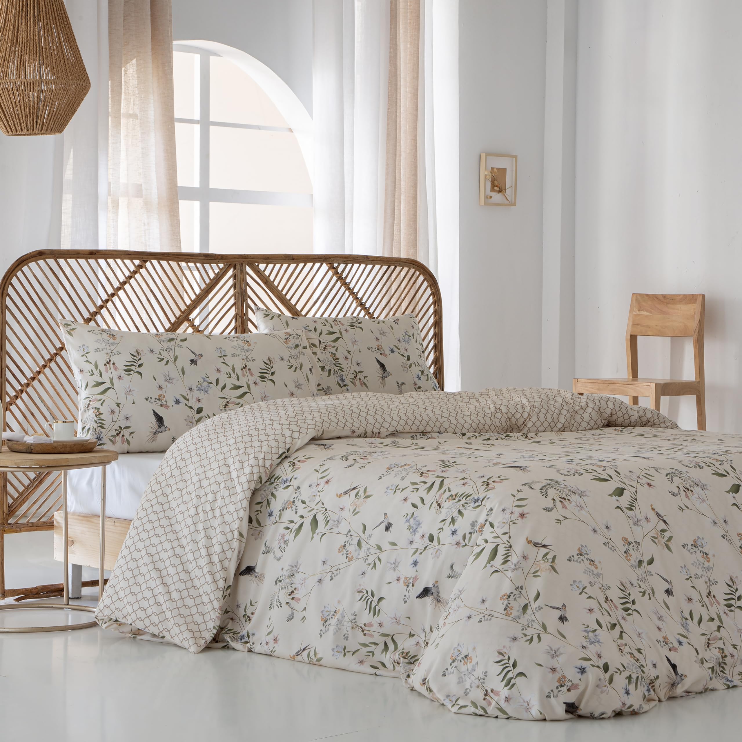 Funda nordica ALGODÓN SATÉN 100% 200 Hilos Bullon Reversible Cama de 105 Incluye Funda nórdica 180x220 + 1 Funda de Almohada 100% ALGODÓN SATÉN. Cierre con Botones