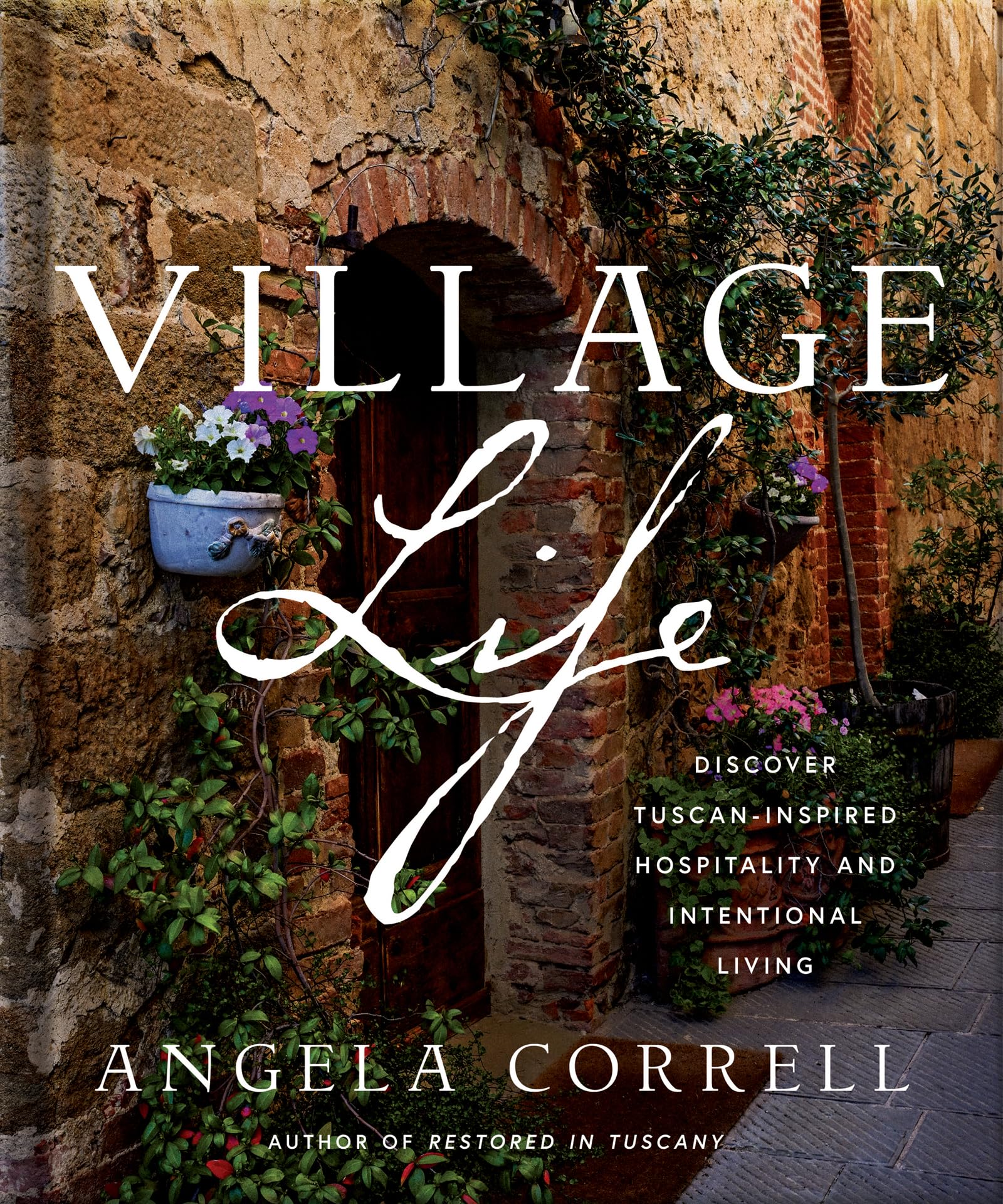 Village Life by Angela Correll - 9780736988445