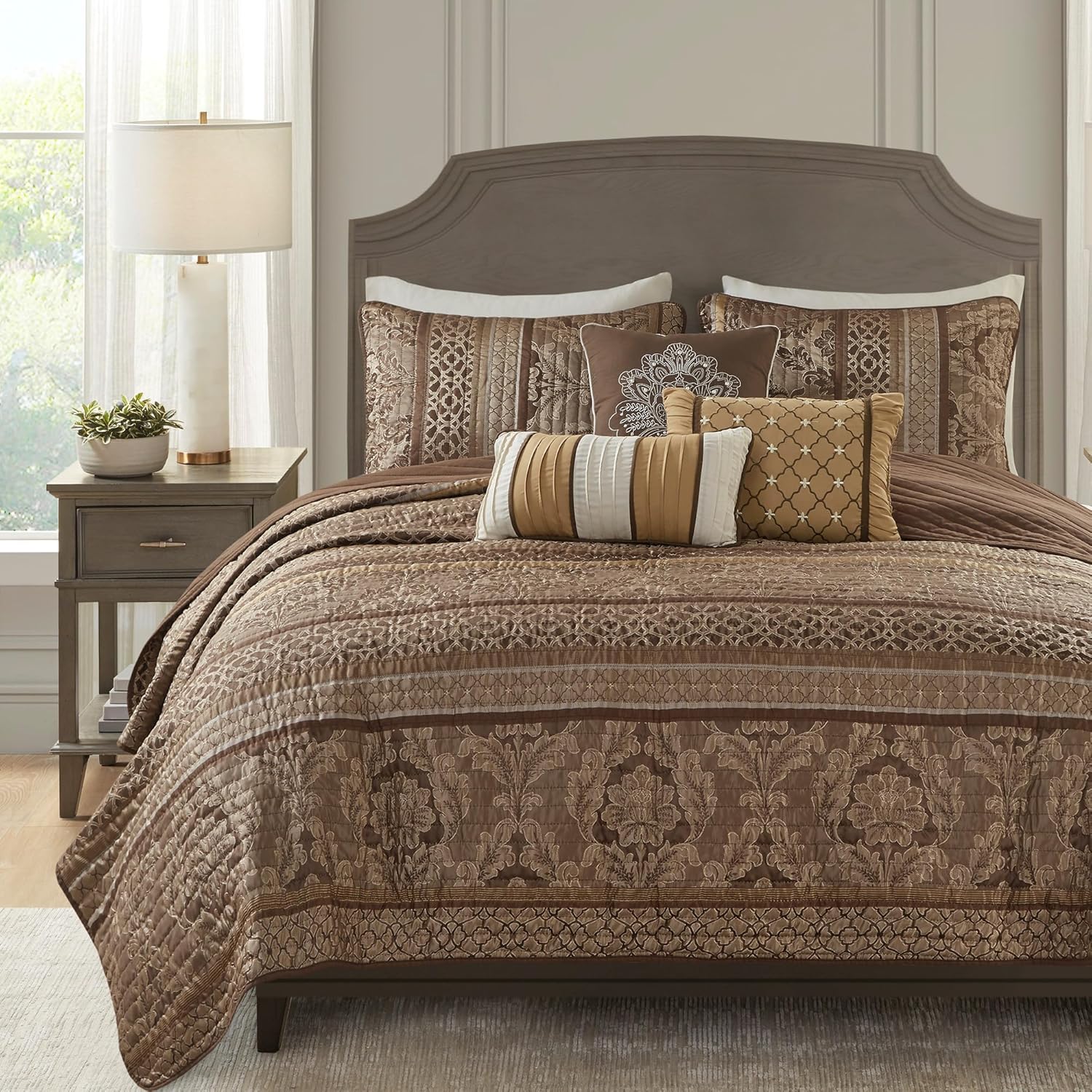 Madison Park Quilt Traditional Damask Design All Season, Lightweight Coverlet Bedspread Bedding Set, Matching Shams, Pillows, Full/Queen(90"x90"), Bellagio, Jacquard Brown/Gold 6 Piece (MP13-368) Brown/Gold Full/Queen(90"x90")