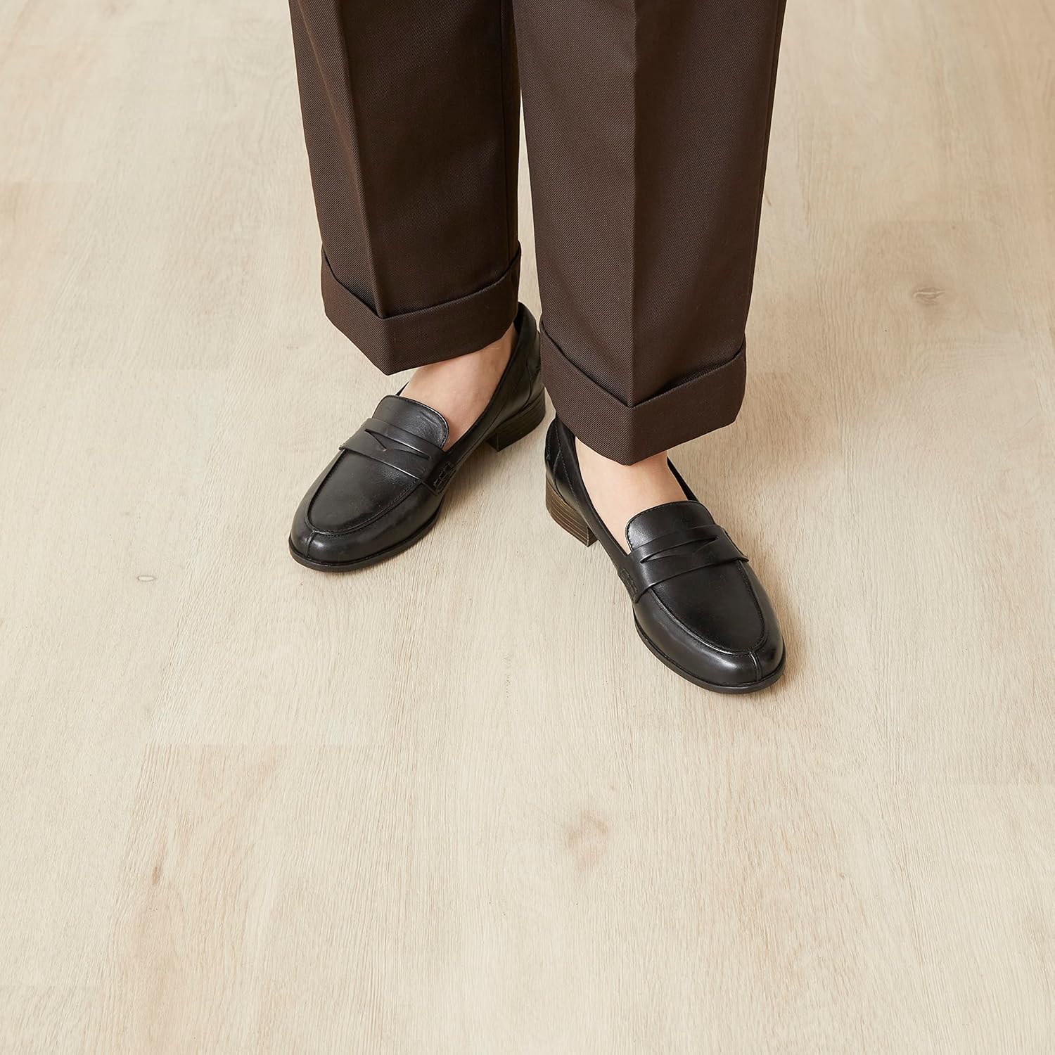Clark's Claudia ブラック ローファー W7.5 ≪未使用≫ Clark's Claudia ブラック ローファー W7.5 ≪未使用