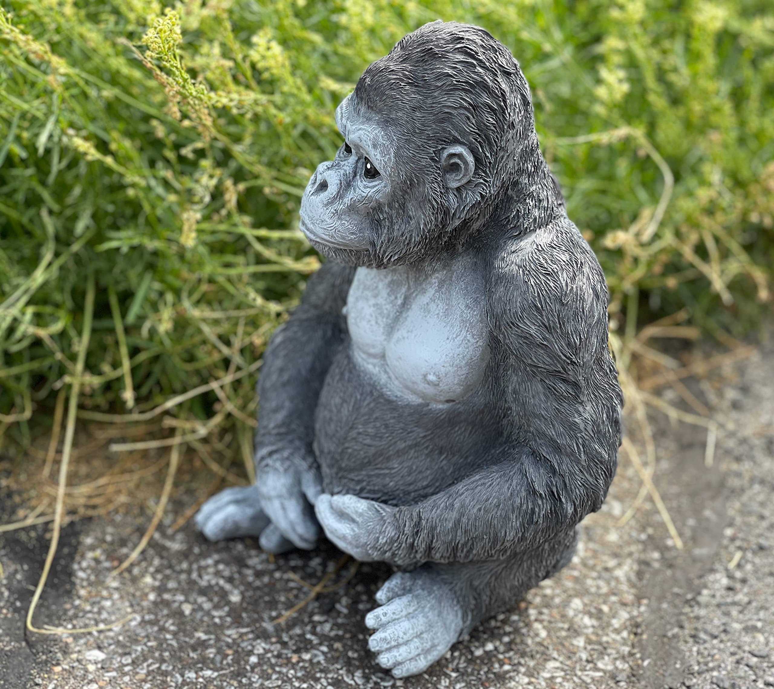 stoneandstyle Steinfigur Gorilla Ben AFFE frostfest Steinguss Gartenfigur