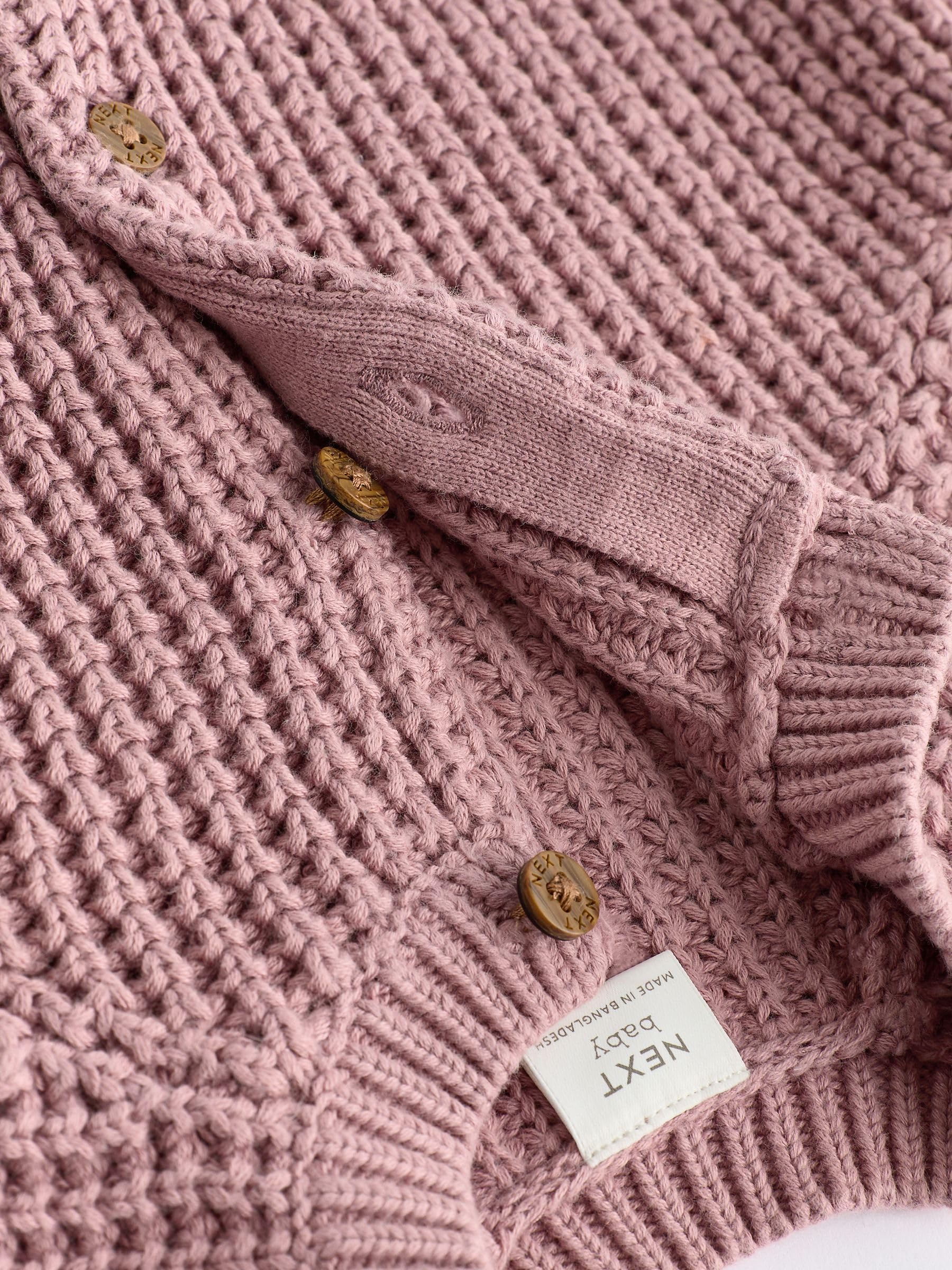 NEXT Bébé Fille Cardigan en Maille pour bébé avec Inscription brodée au Dos
