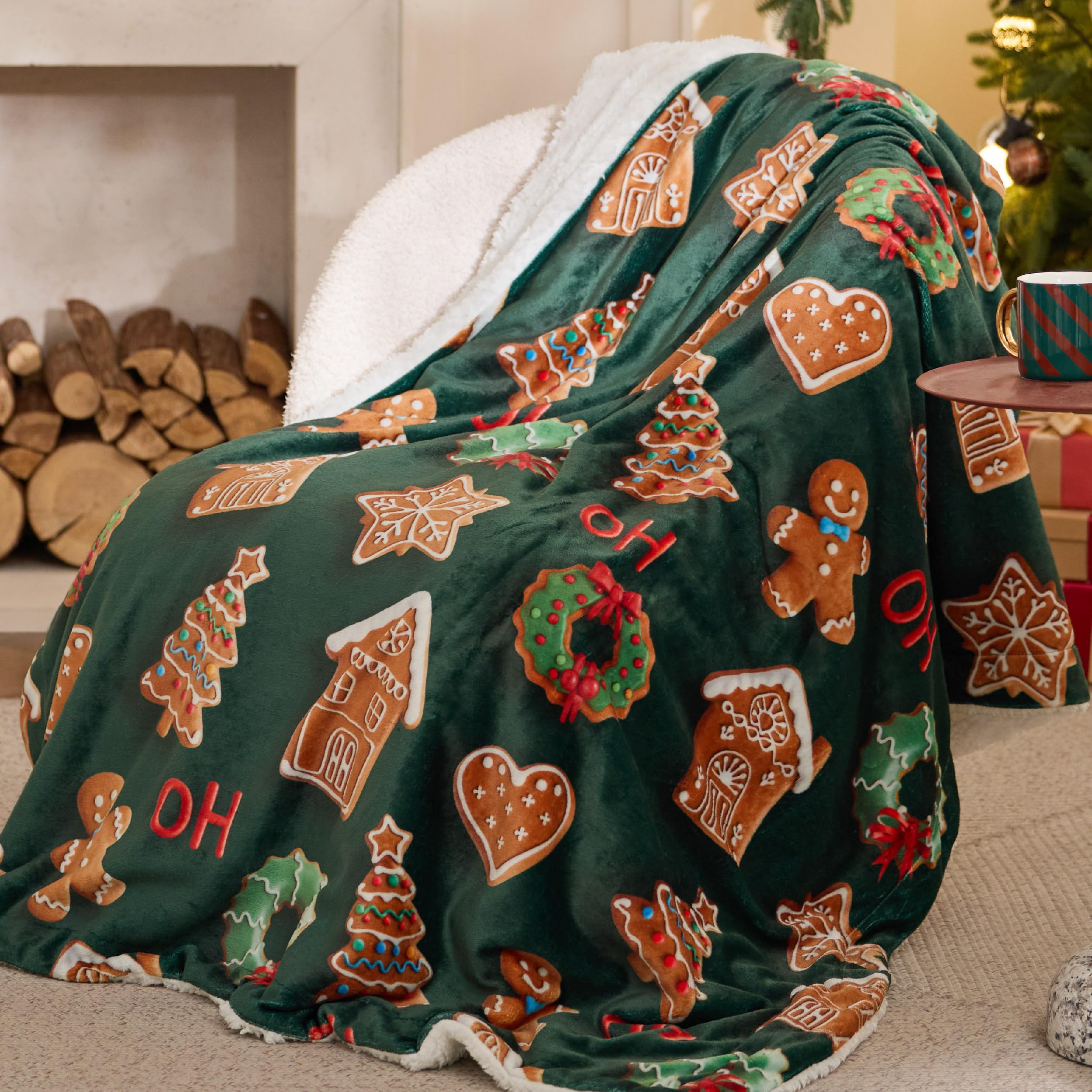 Bedsure Christmas Throw Blanket - Soft and Warm Sherpa Christmas 3D Gingerbread Throw Blankets for Couch, Sofa, Bed, Decoration Gift 50"x60"