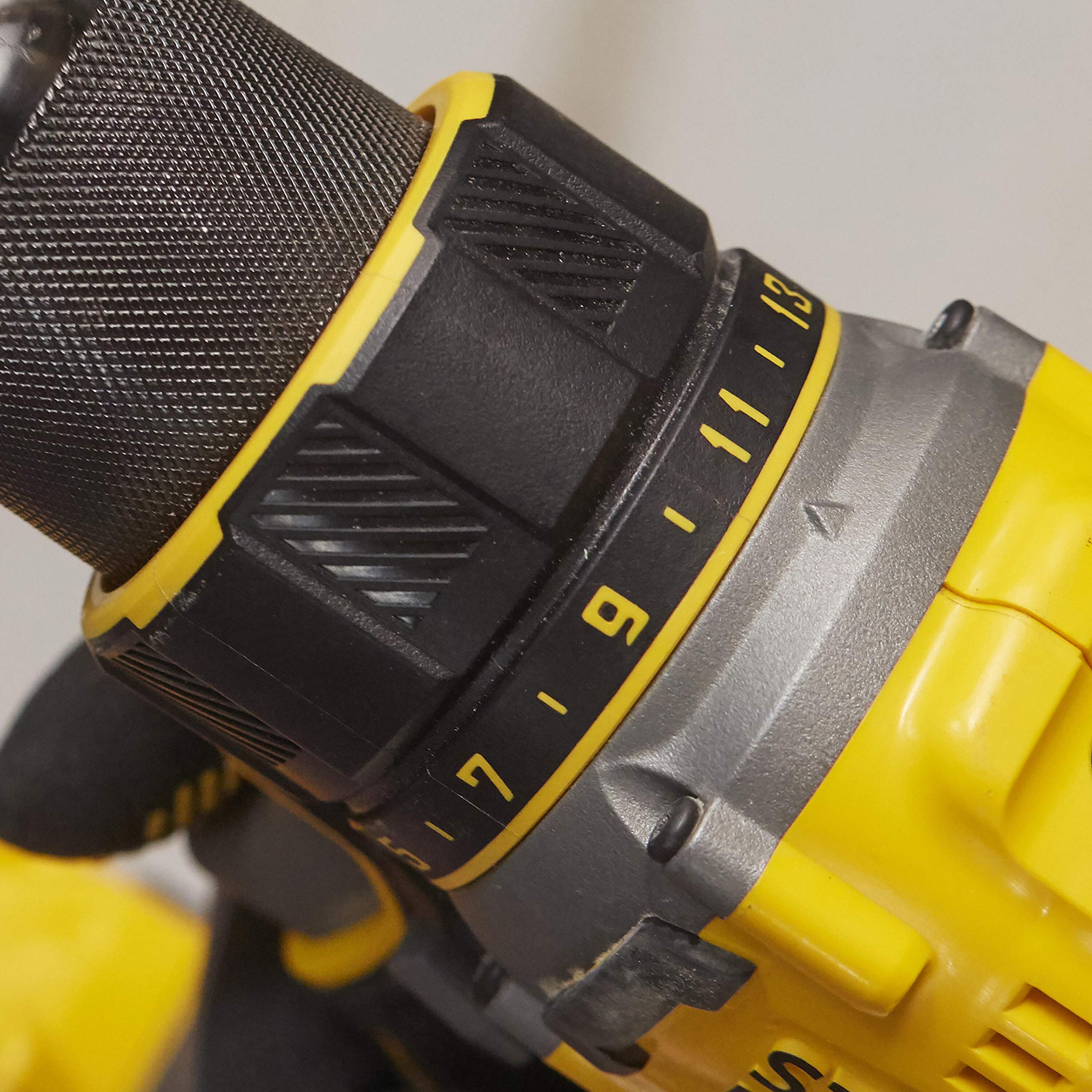 STANLEY FATMAX SFMCD720B-XJ - TALADRO ATORNILLADOR V20 LI-ION 18V BRUSHLESS SIN CARGADOR/BATERÍA