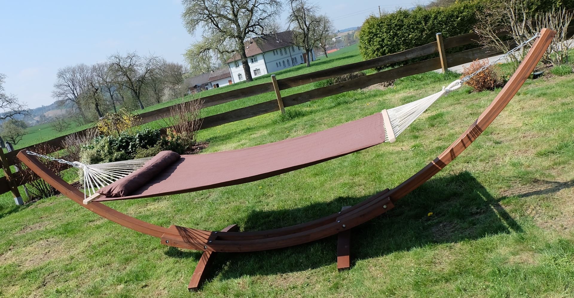 ALEOS. AS-S Stand du hamac mélèze Bois XXL 410 cm de Luxe avec hamac ÉDITION FILL CAFÉ (rembourré) avec Hamac