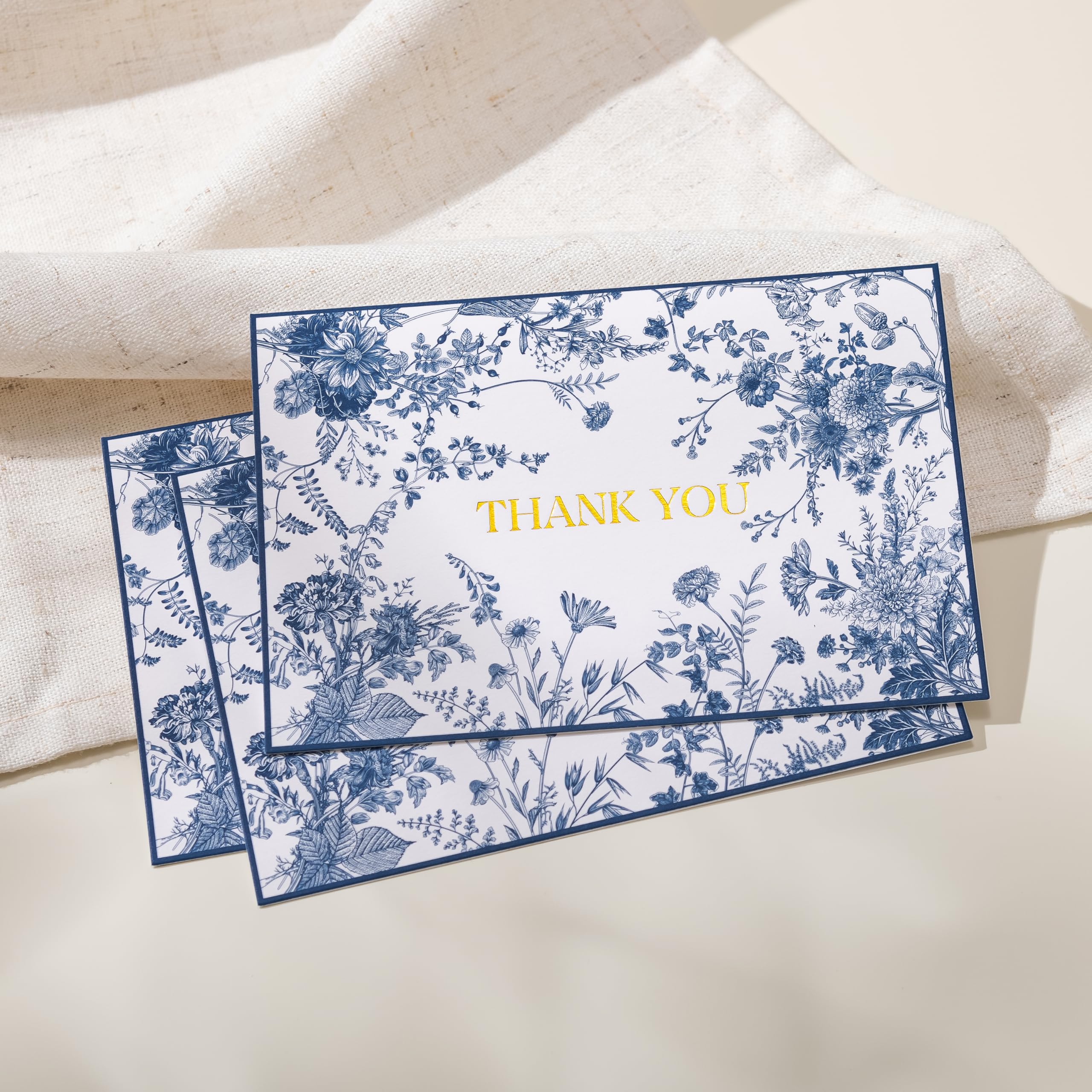 Crisky Lot de 50 cartes de remerciement à motif floral bleu marine avec enveloppes, feuille d'or pour anniversaire, fête prénatale, fête prénuptiale, mariage, remise de diplôme