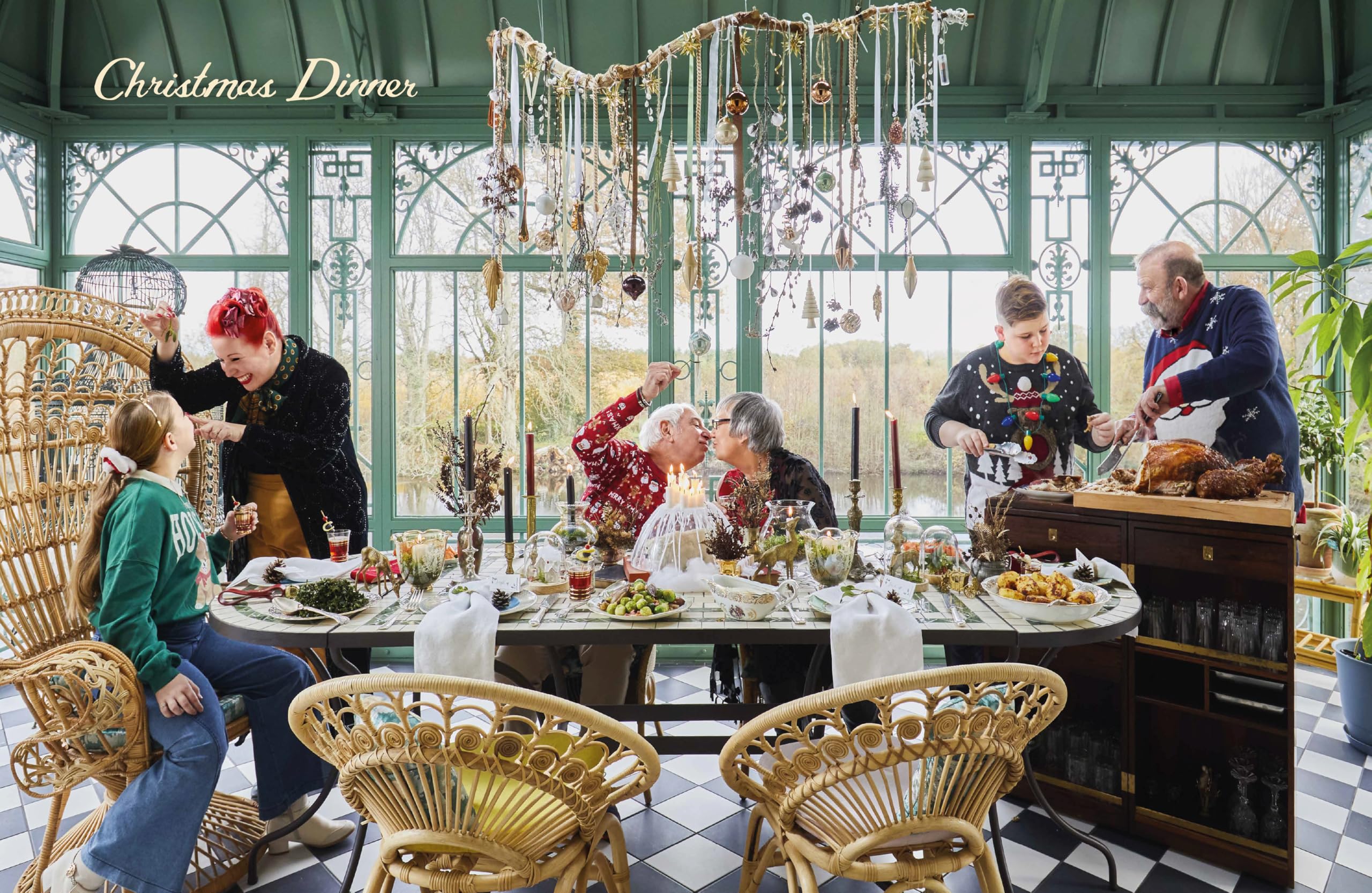A Taste of the Château: Celebrate Christmas the Chateau Way with Over 100 Recipes, Crafts and Garden Projects!