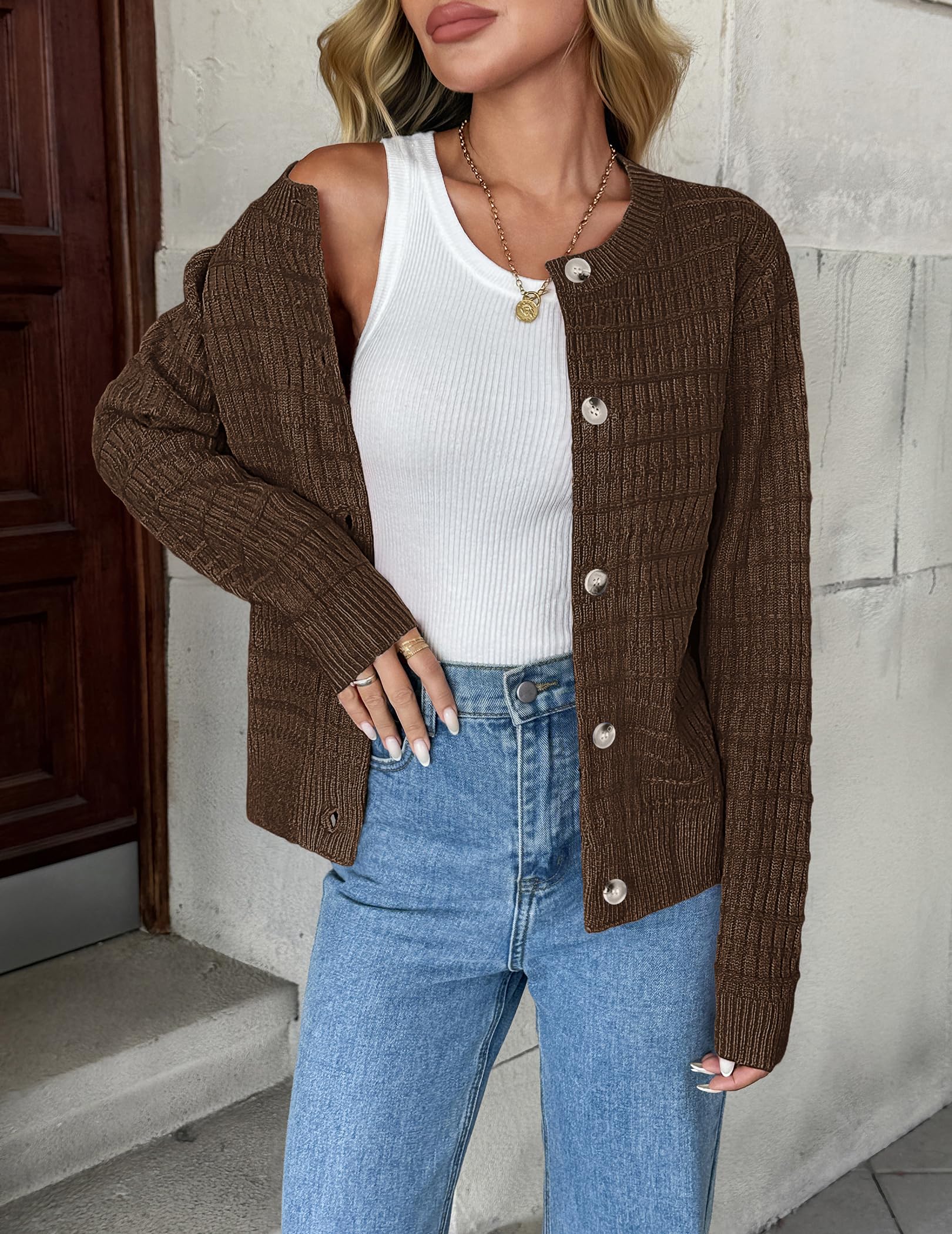 Zeagoo Cardigan 2025 boutonné à col rond ouvert sur le devant et manches longues en tricot pour femme