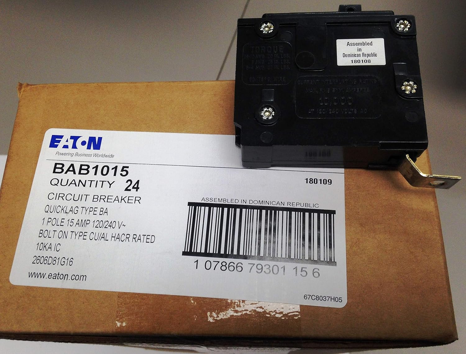 NEW Cutler Hammer BAB1015 Circuit Breaker