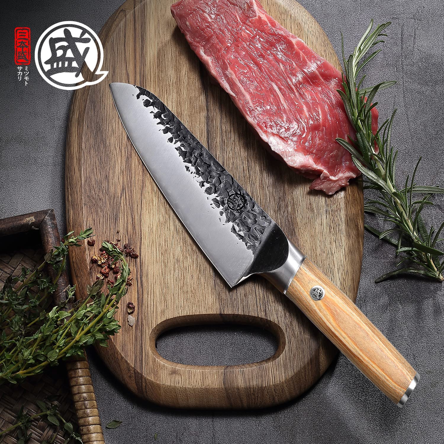 MITSUMOTO SAKARI 17 cm Santoku Küchenmesser, Handgeschmiedete kochmesser | Professionelle Japanisches Messer, Japanischer SKD-11-Edelstahl, Pakkawood Griff