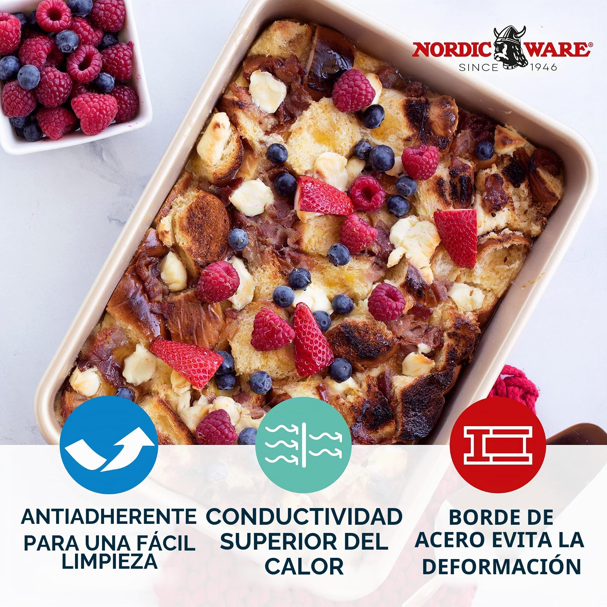 Nordic Ware Naturals - Molde rectangular antiadherente para tartas de 9 x 13 pulgadas, aluminio natural con conductividad superior del calor, utensilios para hornear de alta calidad, fabricado en los Estados Unidos, plateado