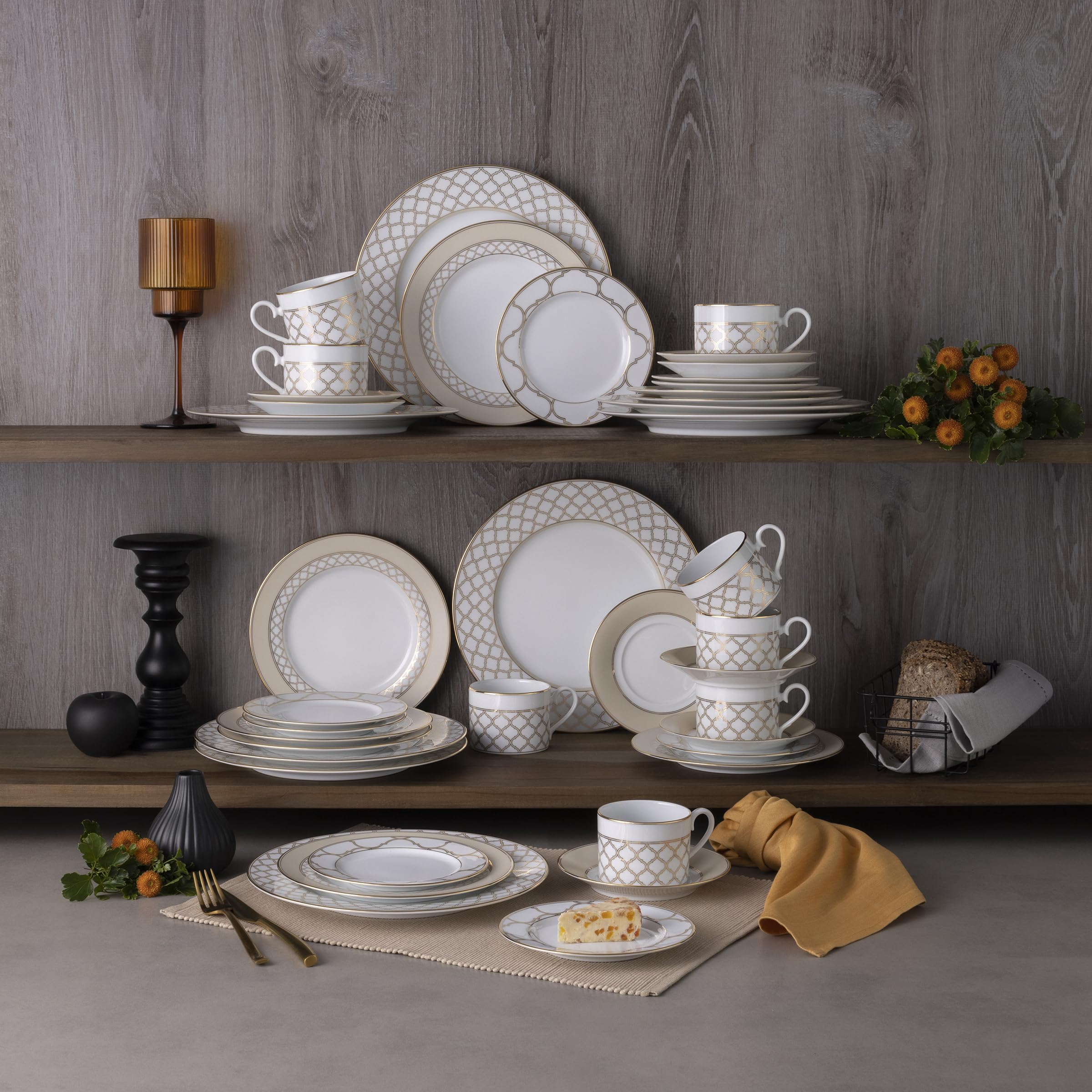 Noritake Eternal Palace Gold 40-Piece Dinnerware Set, Service for