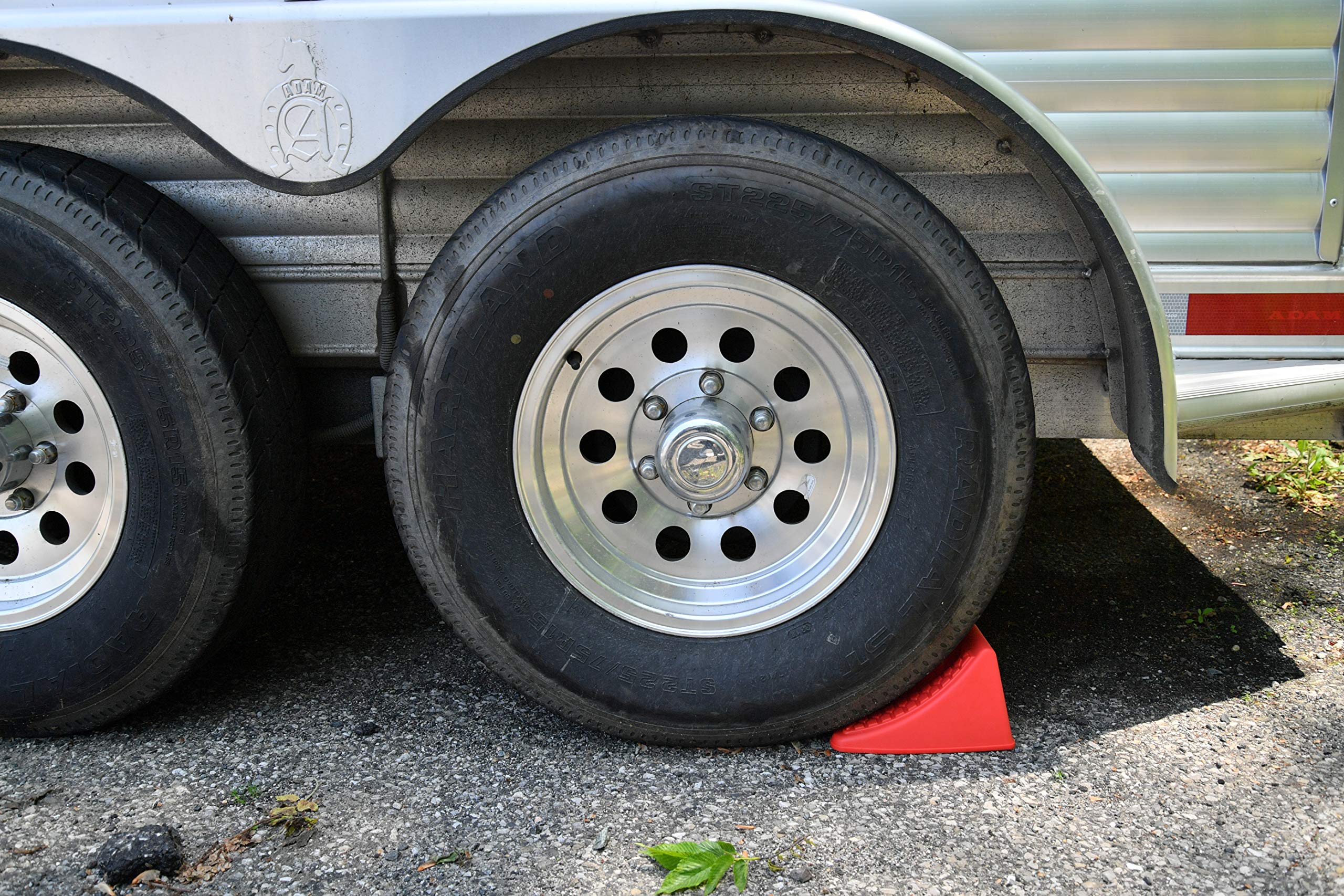 2 Cales De Roue En Bois Avec Poignée - Antidérapantes Pour Voiture, Camping-car, Remorque - 16x12x12 Cm
