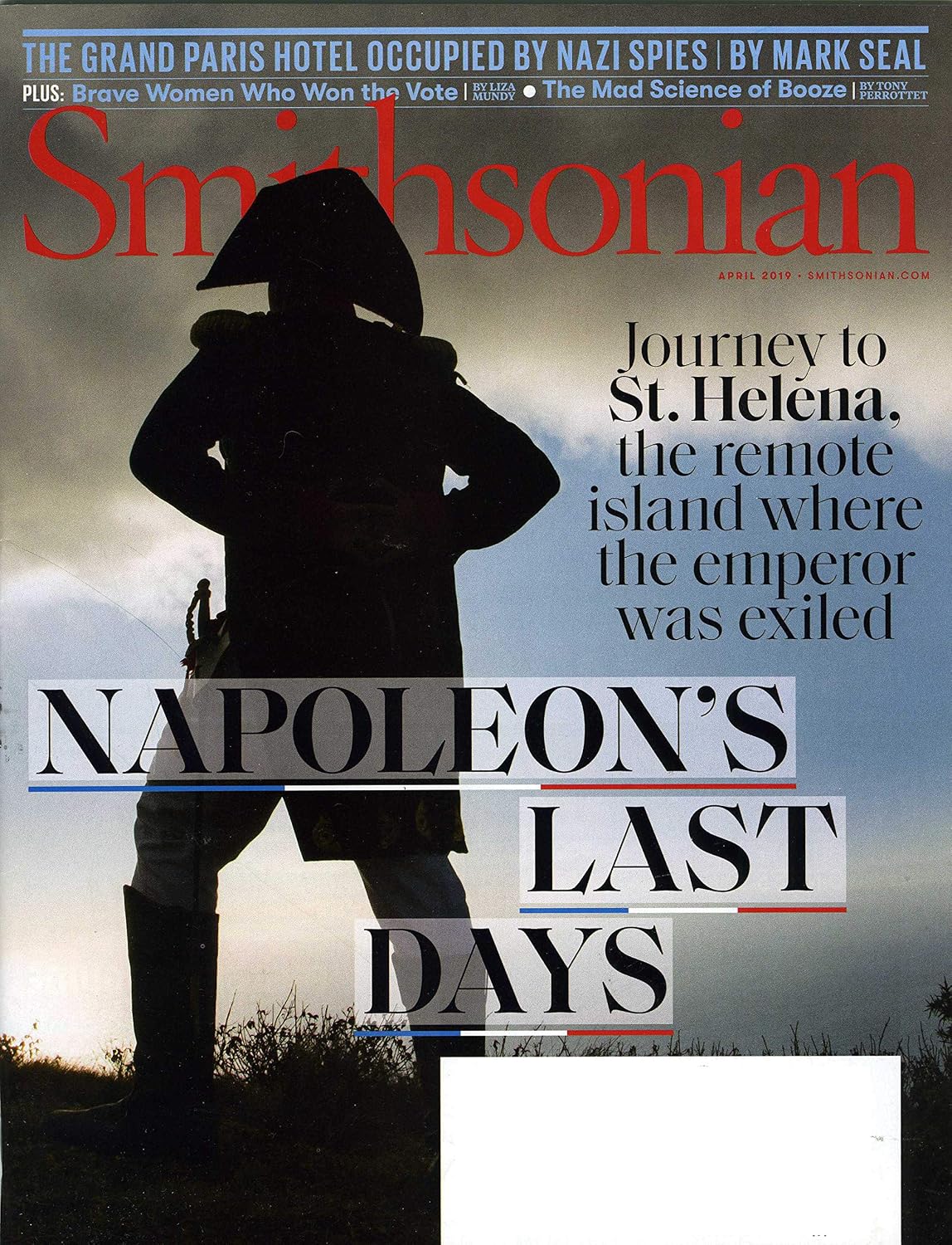 Smithsonian magazine April 2019: unknown author: Amazon.com: Books
