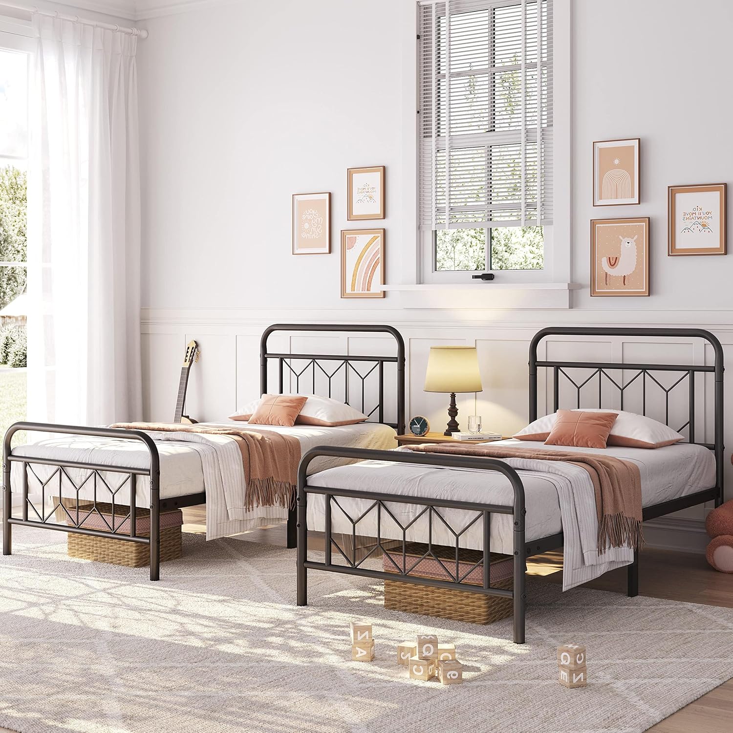 Yaheetech 2pcs Twin Bed Frames Metal Platform Bed with Modern Style Iron Headboard and Footboard/Easy Assembly/No Box Spring Needed/Matte Black Twin Bed