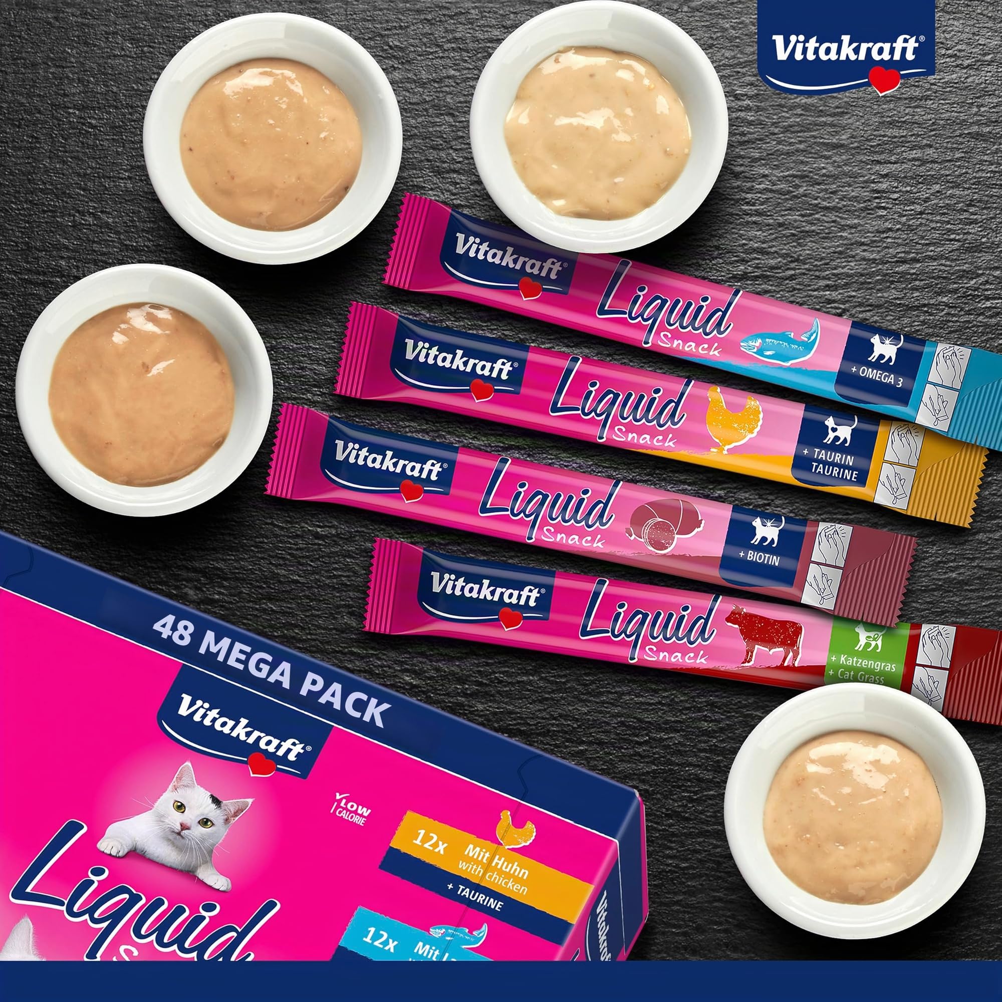 Vitakraft Liquid Snack para gatos, golosinas para gatos en Mega Pack, textura cremosa, con ternera, con pollo, con salmón, 1 paquete de almacenamiento (48x 15g)