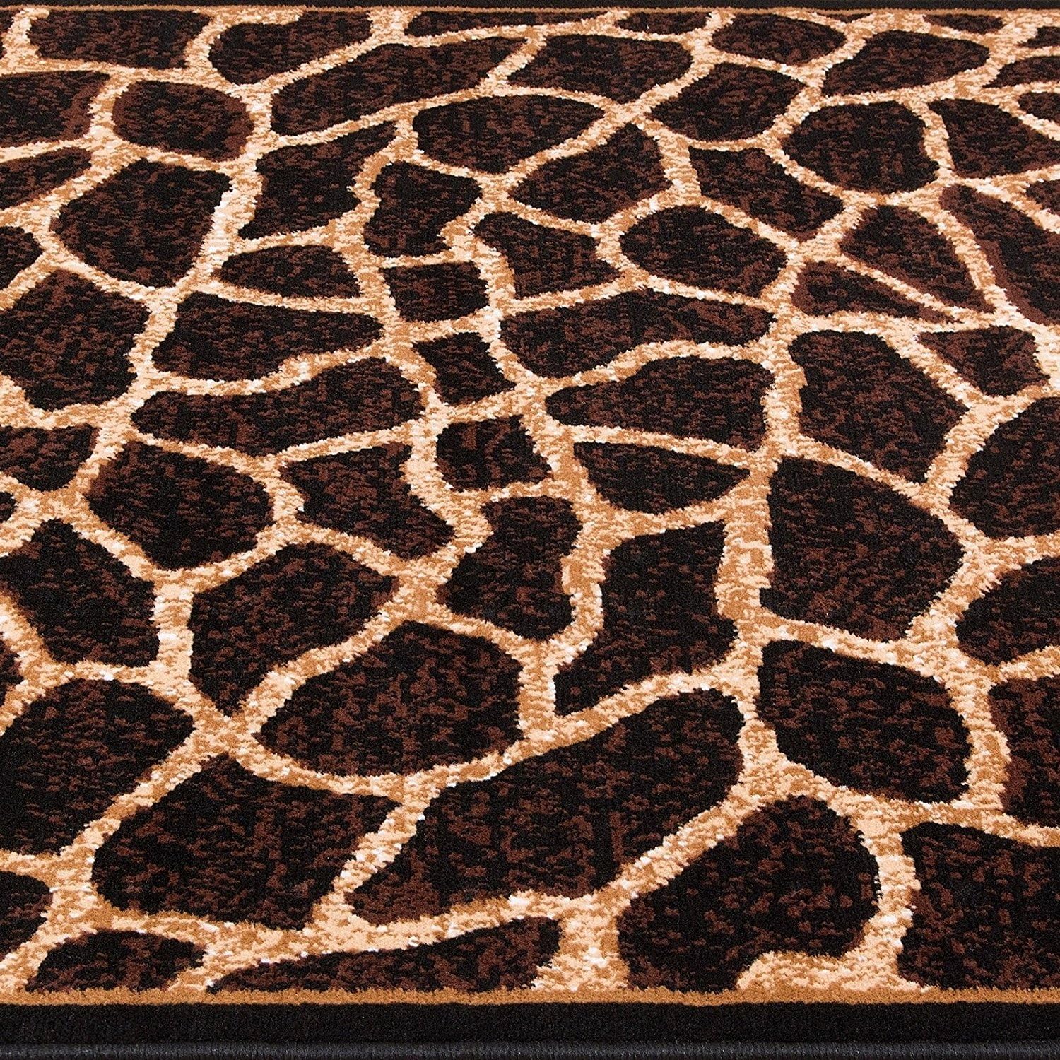 Modern Animal Print Giraffe Skin Area Rug (3’ 11” X 5’ 2”)