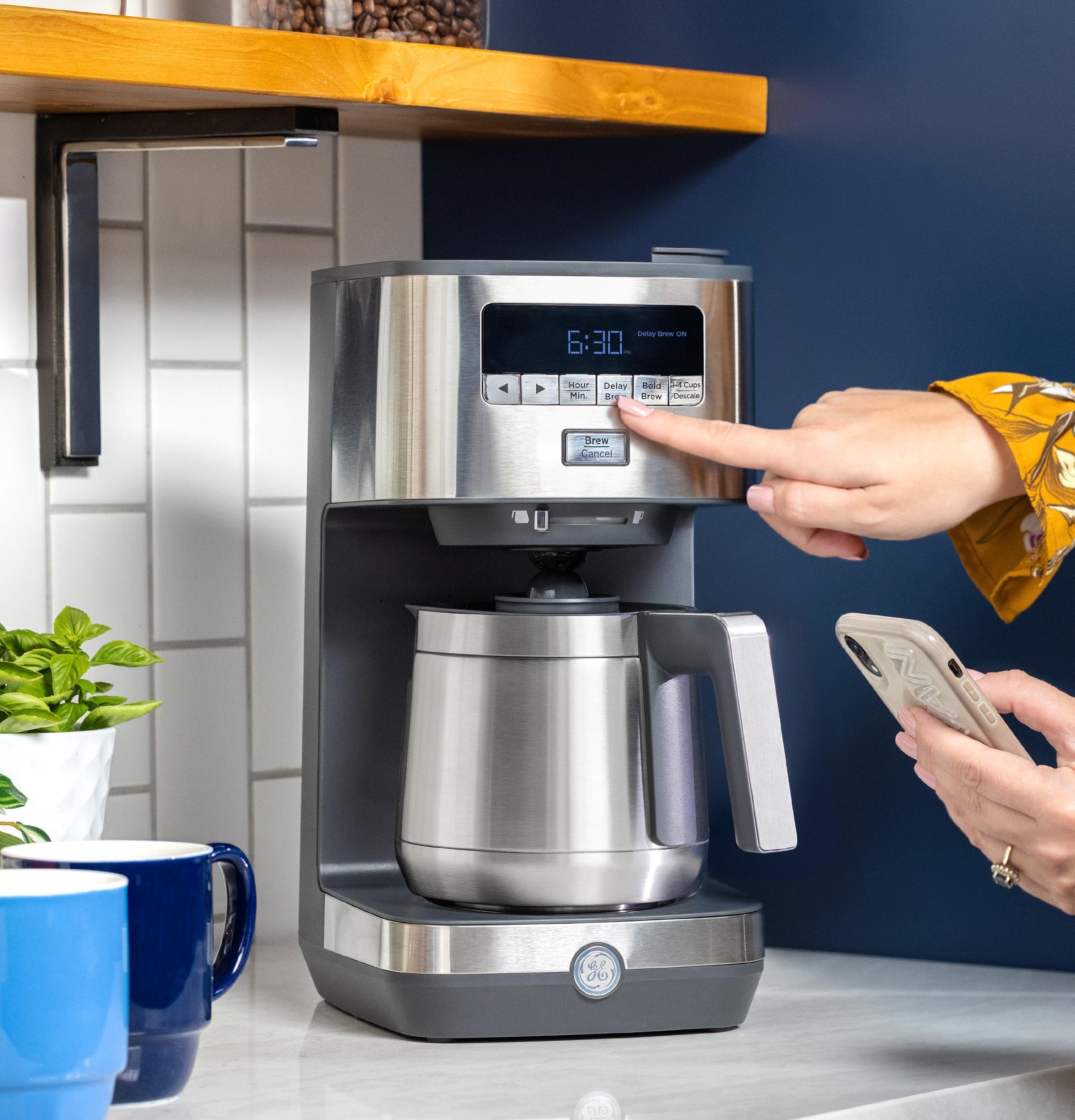 GE Drip Coffee Maker With Timer | 10-Cup Thermal Carafe Coffee Pot Keeps Coffee Warm for 2 Hours | Adjustable Brew Strength | Wide Shower Head for Maximum Flavor | Kitchen Essentials | Stainless Steel | 24-hour programmable auto brew, adjustable strength,