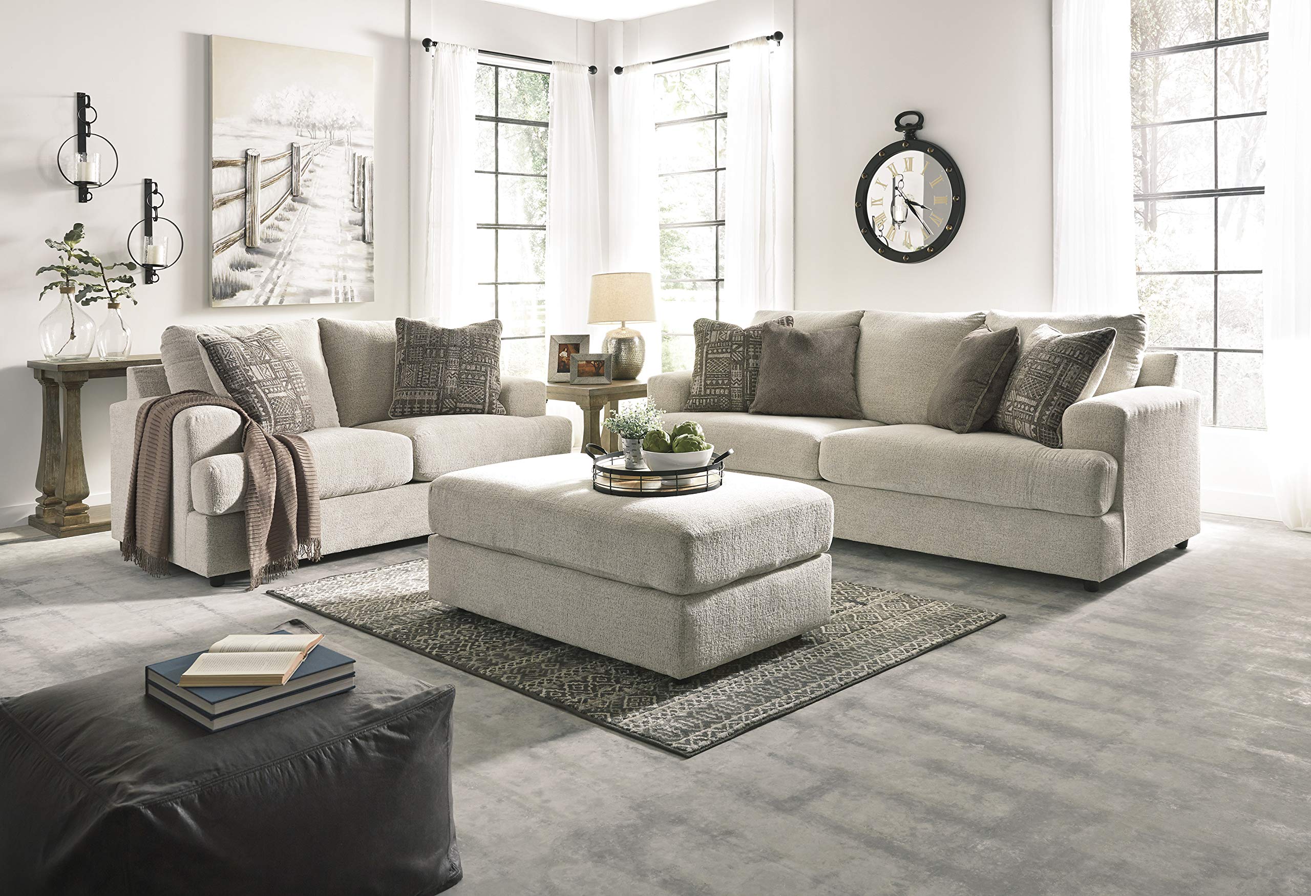Amazon.com: Signature Design by Ashley: Ottomans & Storage Ottomans