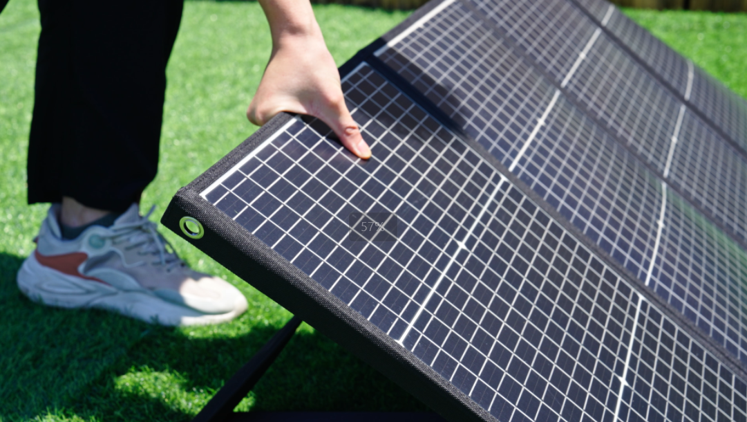 Amazon.com : BALDR Solar Panels 200W Monocrystalline Portable