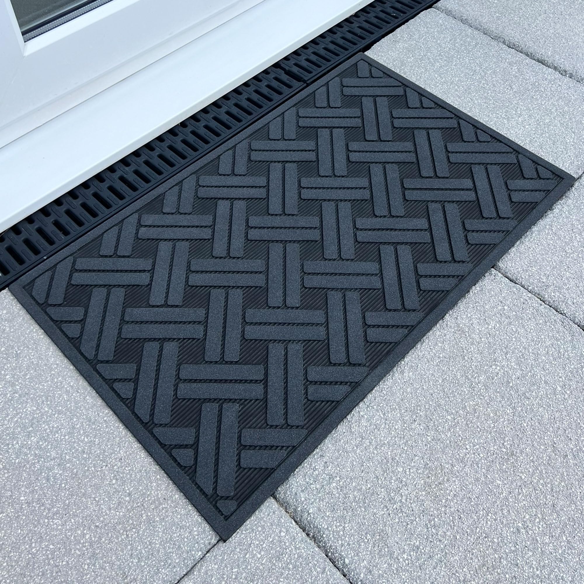 Ultralux Heavy-Duty Rubber Door Mat, Durable Non-Slip Indoor & Outdoor Doormat - Image 2