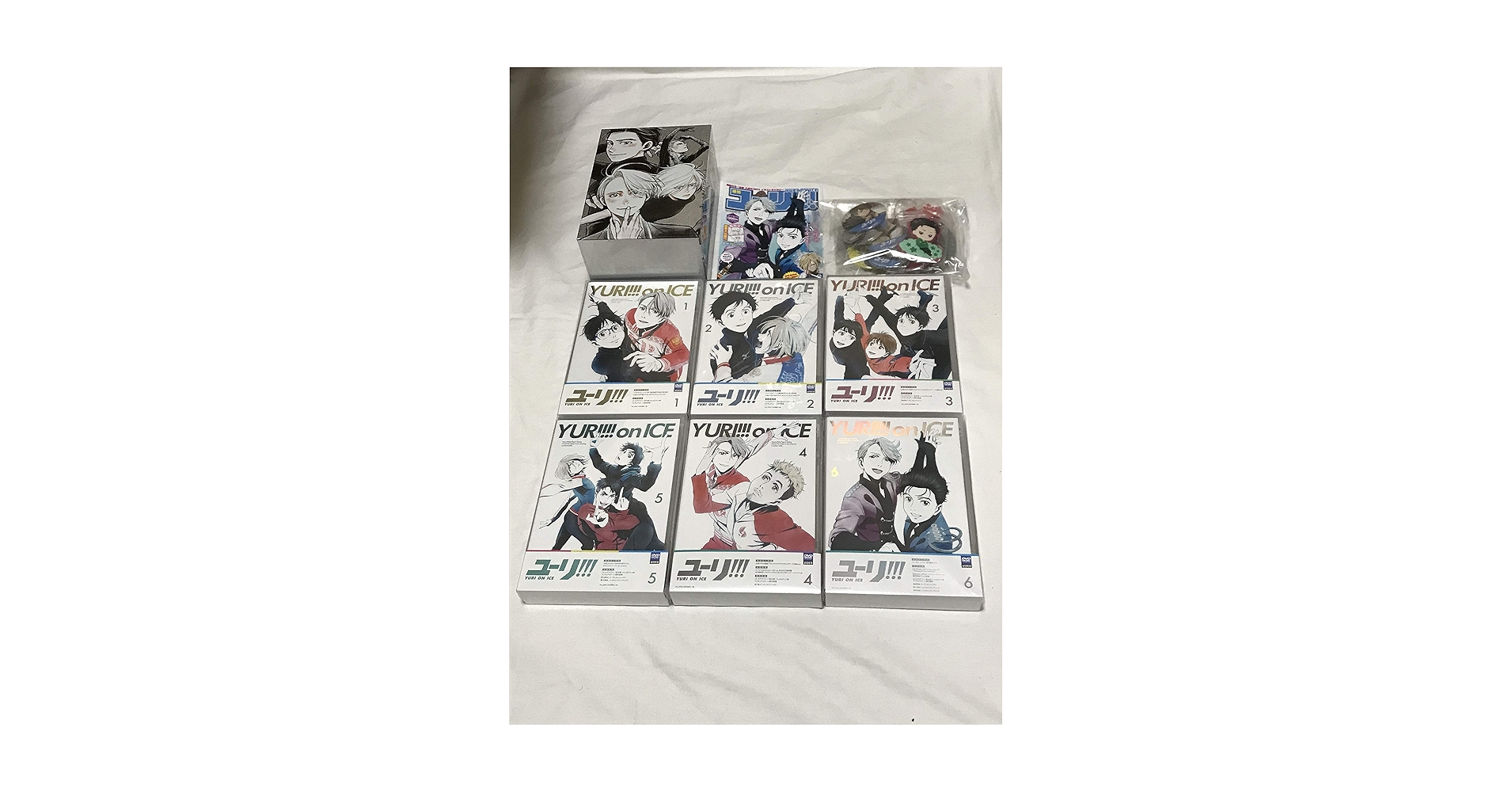 Amazon.co.jp: ユーリ!!! on ICE DVD 全巻セット 全巻購入特典