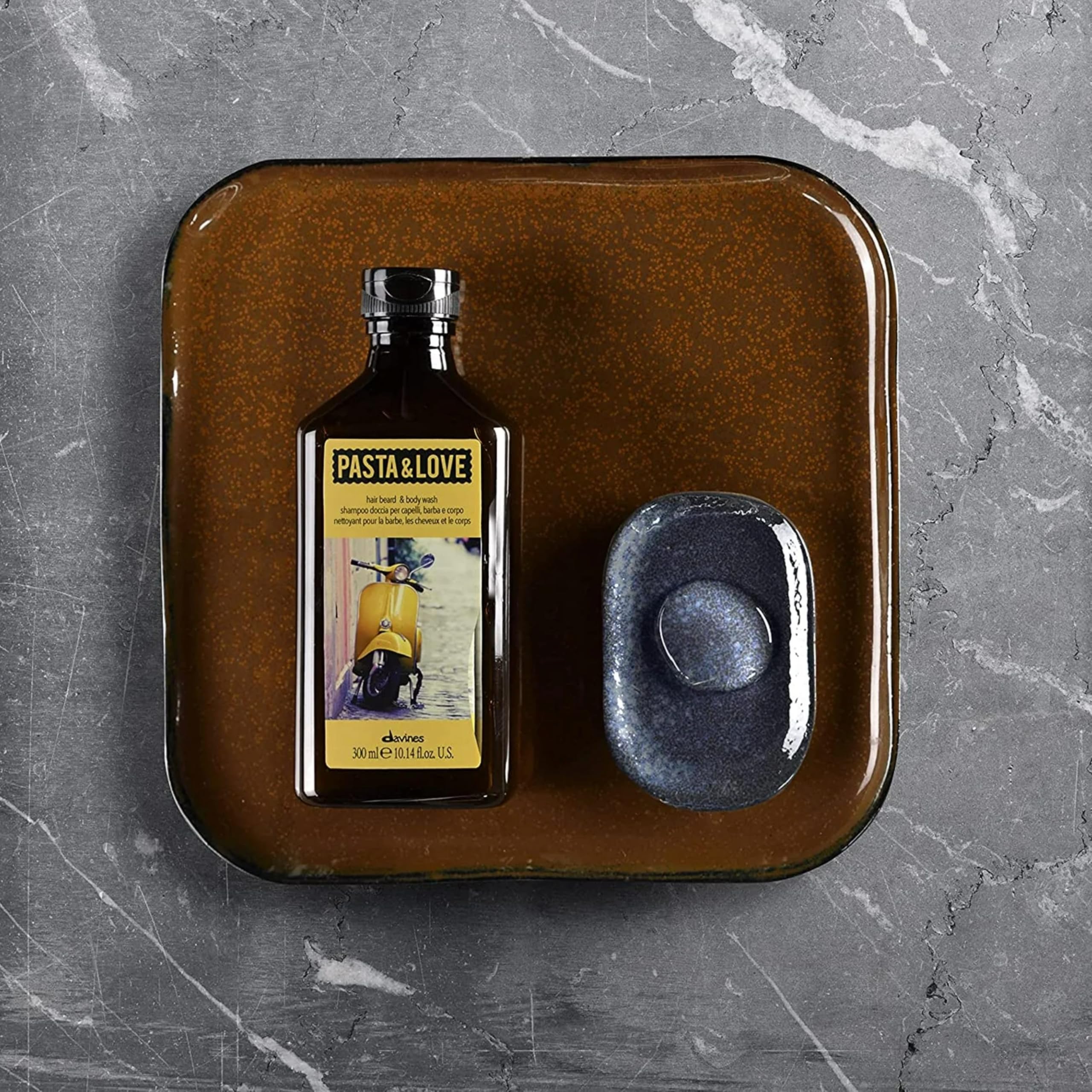 Davines Pasta & Love Hair Beard & Body Wash, 3-in-1 Hydrating Cleanser - Gently Washes Away Impurities & Softens Hair & Skin without Drying - Daily Freshness, 10.14 Fl Oz