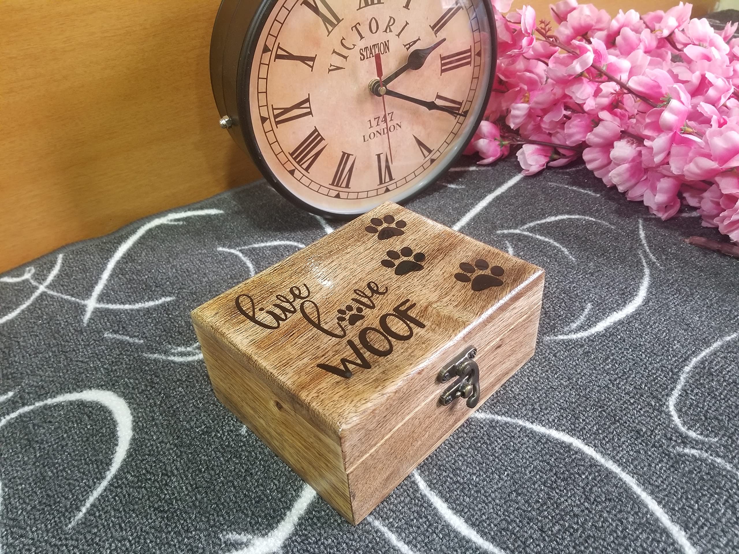 RK Collections Dog Lover Jewelry Trinket Keepsake Box. Perfect Gifts for Paw Lovers and Home Decor (WOOF)