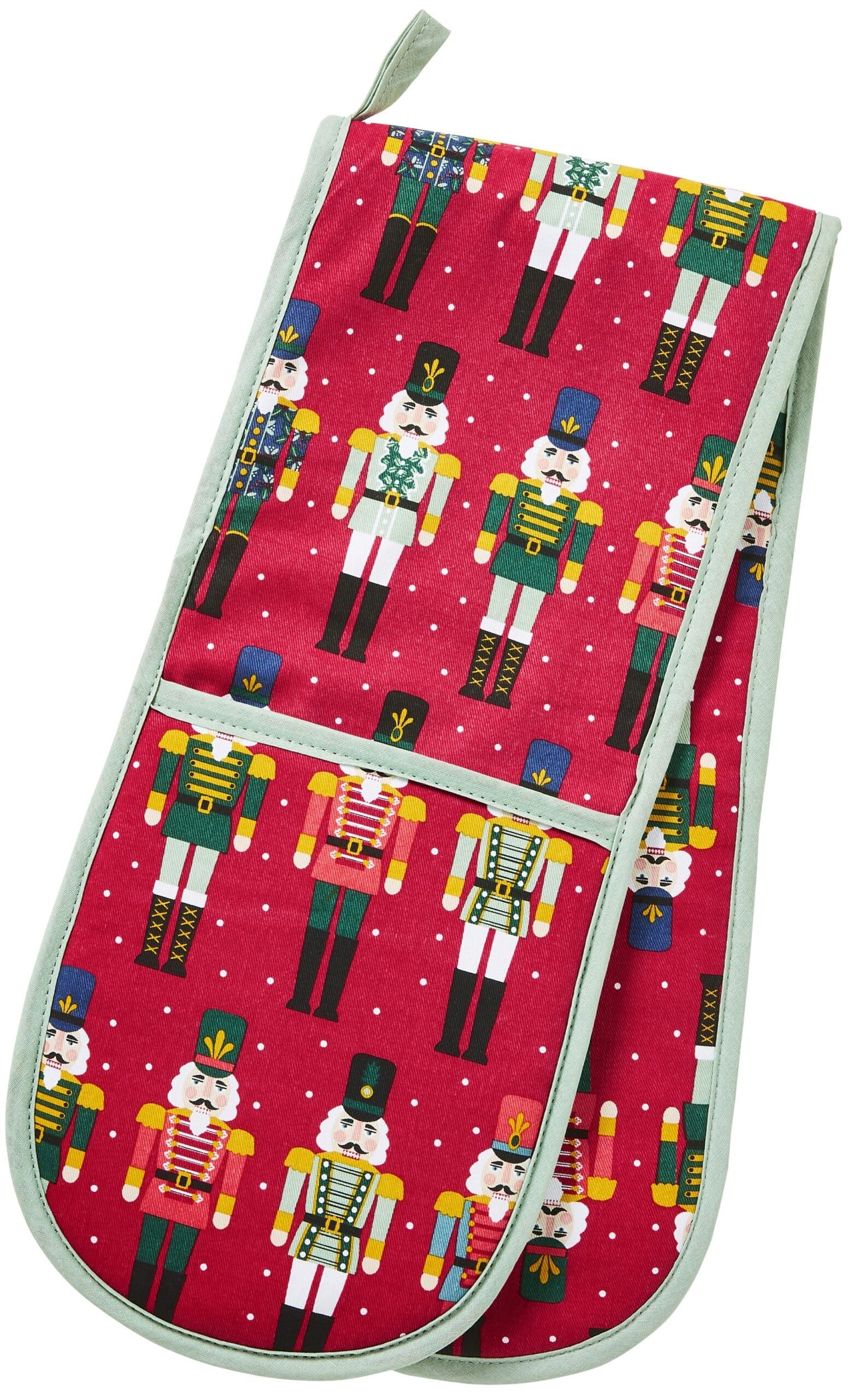 Ulster Weavers Red - Christmas Double Oven Gloves With Nutcracker (88 X 18Cm) - 100% Cotton - Nutcracker Oven Gloves Heat Resistant - Washable - Christmas Kitchen Decorations - Double Oven Gloves