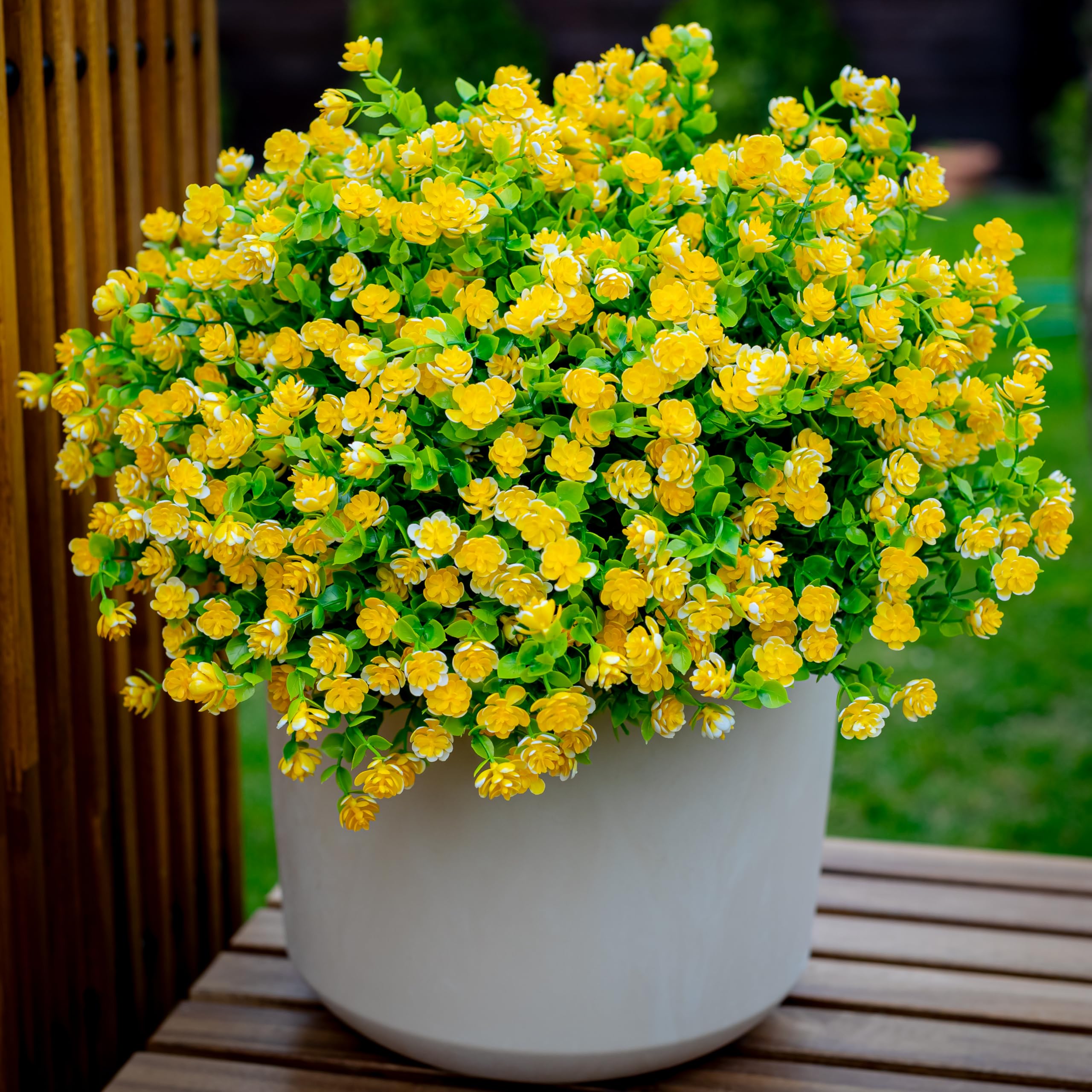 AXYLEX Künstliche Blumen für den Außenbereich, Kunststoff, für Mütter – 6 Bündel Gesichter im Freien, künstliche Grünpflanzen, UV-beständig, kein Verblassen, Büro, Innen (gelb)