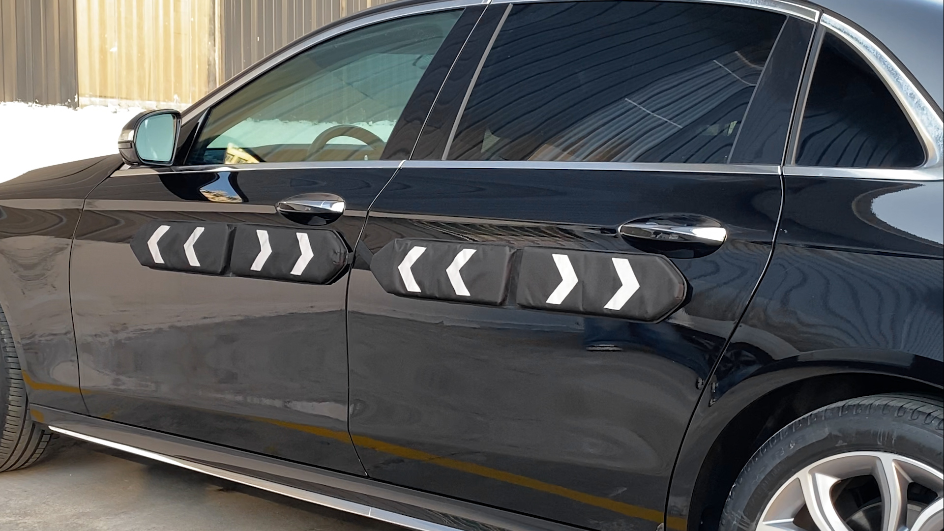 Watch Winunite Soft Magnetic Car Door Dent Protector Installation