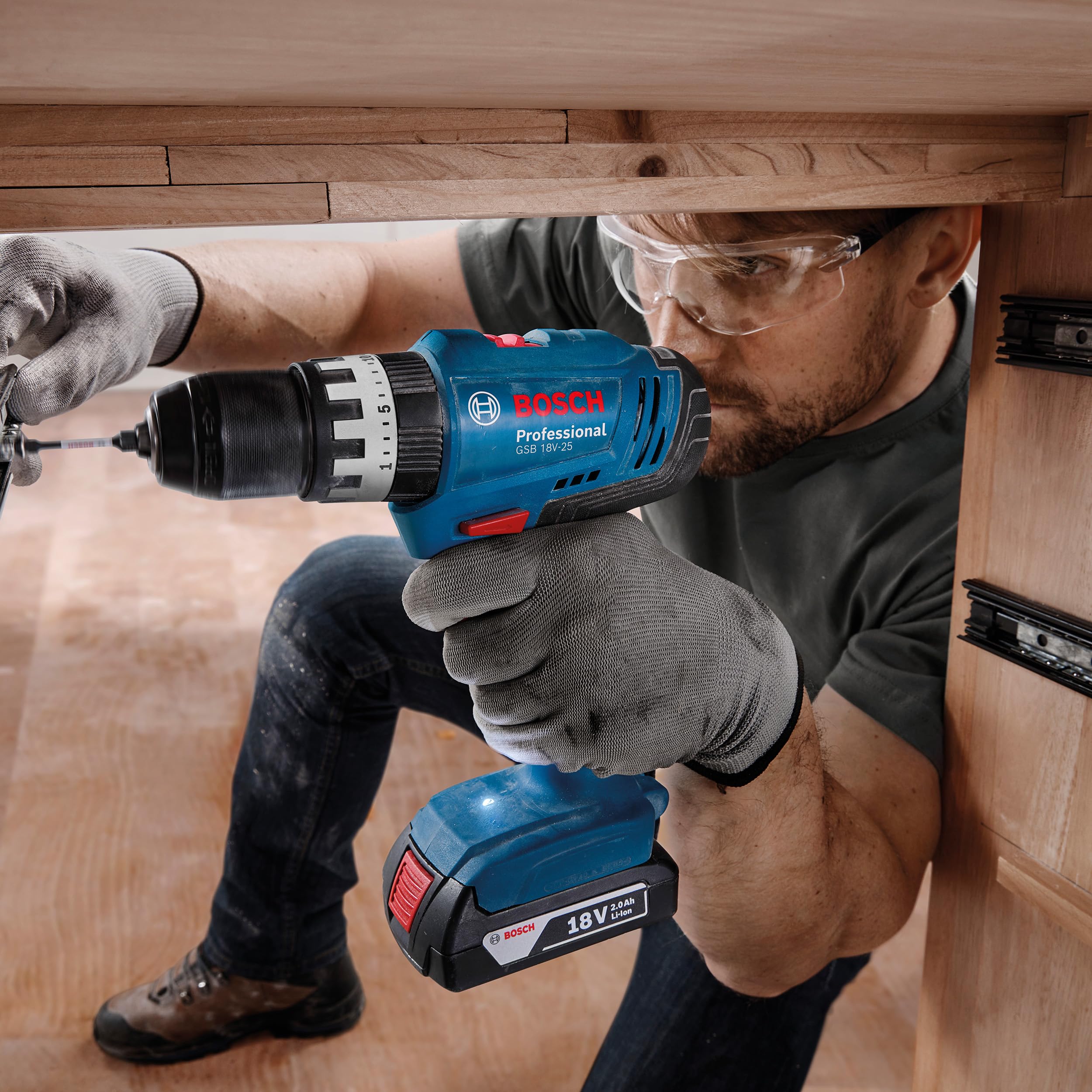 Bosch Professional 18V System Trapano-avvitatore con percussione a batteria GSB 18V-25 (Ø vite max. 10 mm, incl. 2 batterie GBA 2.0Ah, GAL 18V-40, L-BOXX) - 4