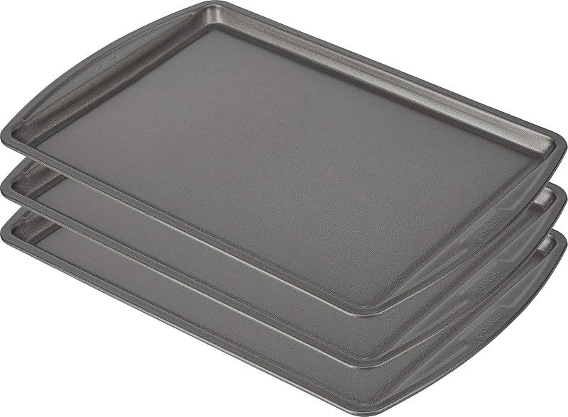 Everyday Baking Sheet Set Nonstick Carbon Steel Standard-Sized Cookie Sheets for Even Baking, Bakeware Set Includes 3 Pans with Scratch-Resistant Finish, 13x9-Inch, Gray