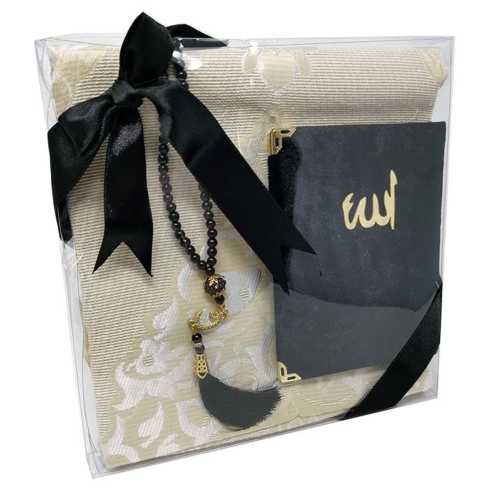 Buy Islamic Gift Set (Quran Booklet 9 Surahs + Prayer Mat + Luxury
