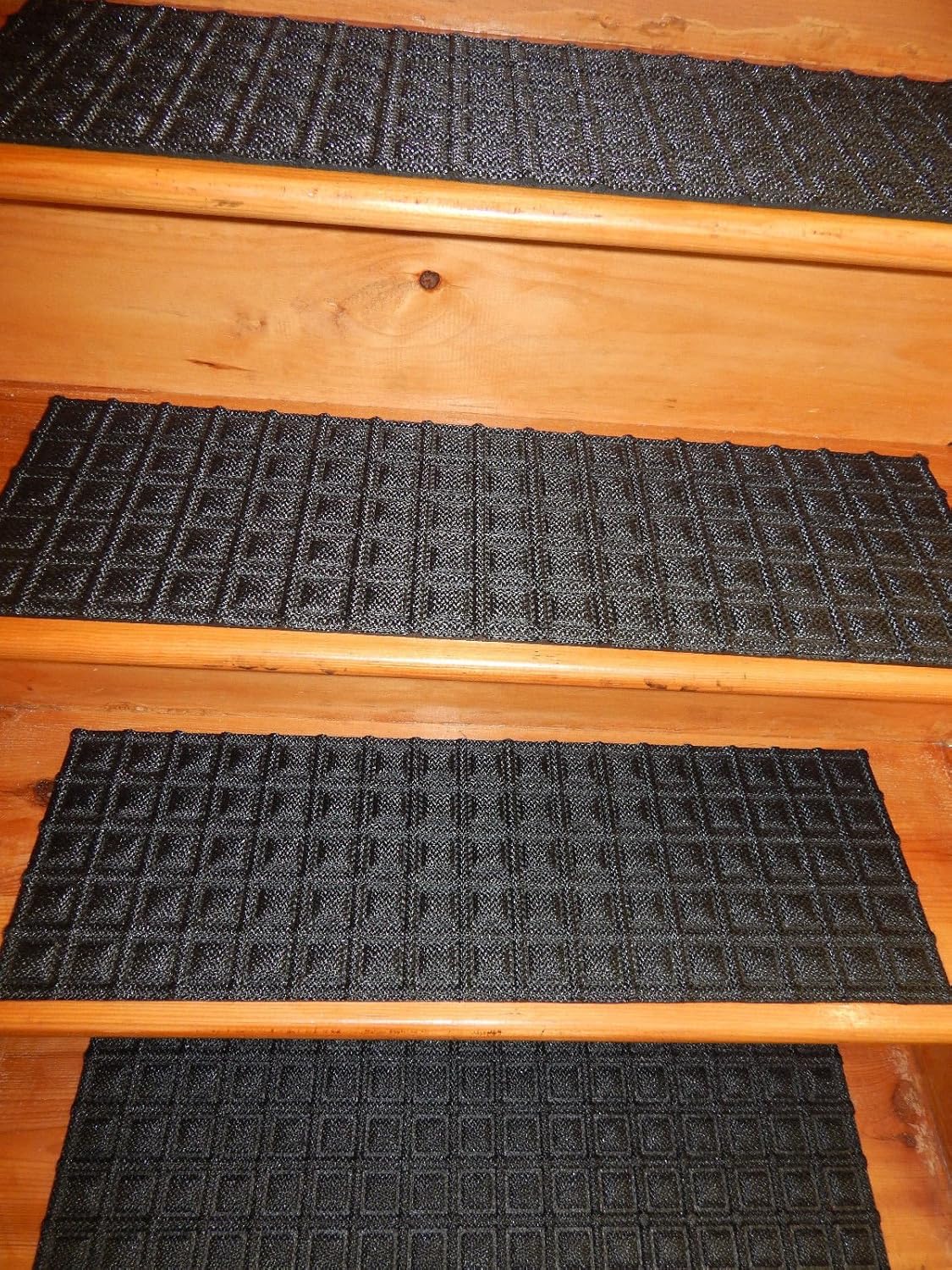 ANDY'S CARPETS. 13=Step 9".1/2 X 30 Stair Treads Rubber Backing B 505 Tools & Home