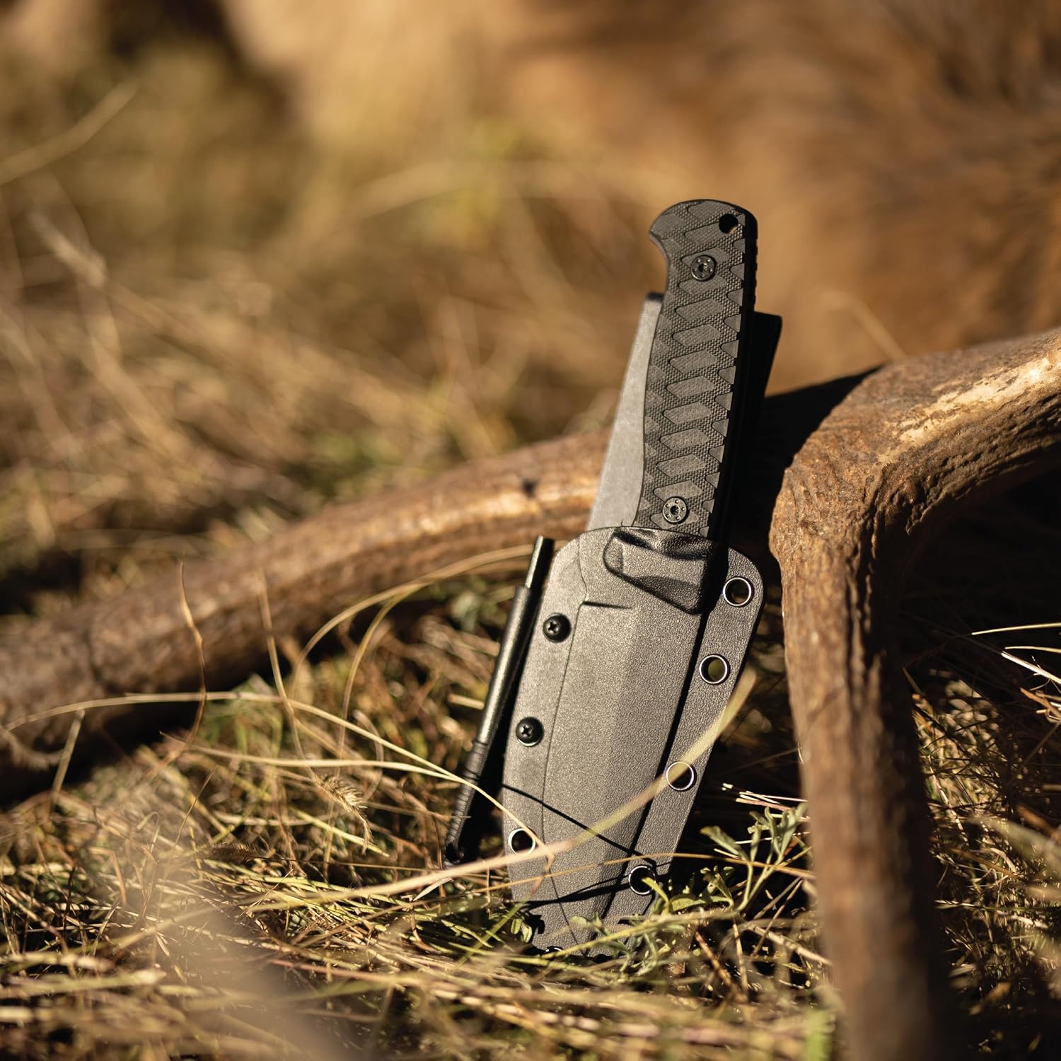 Schrade Wolverine Fixed Blade with 65Mn High Carbon Stainless Steel for Outdoor Survival