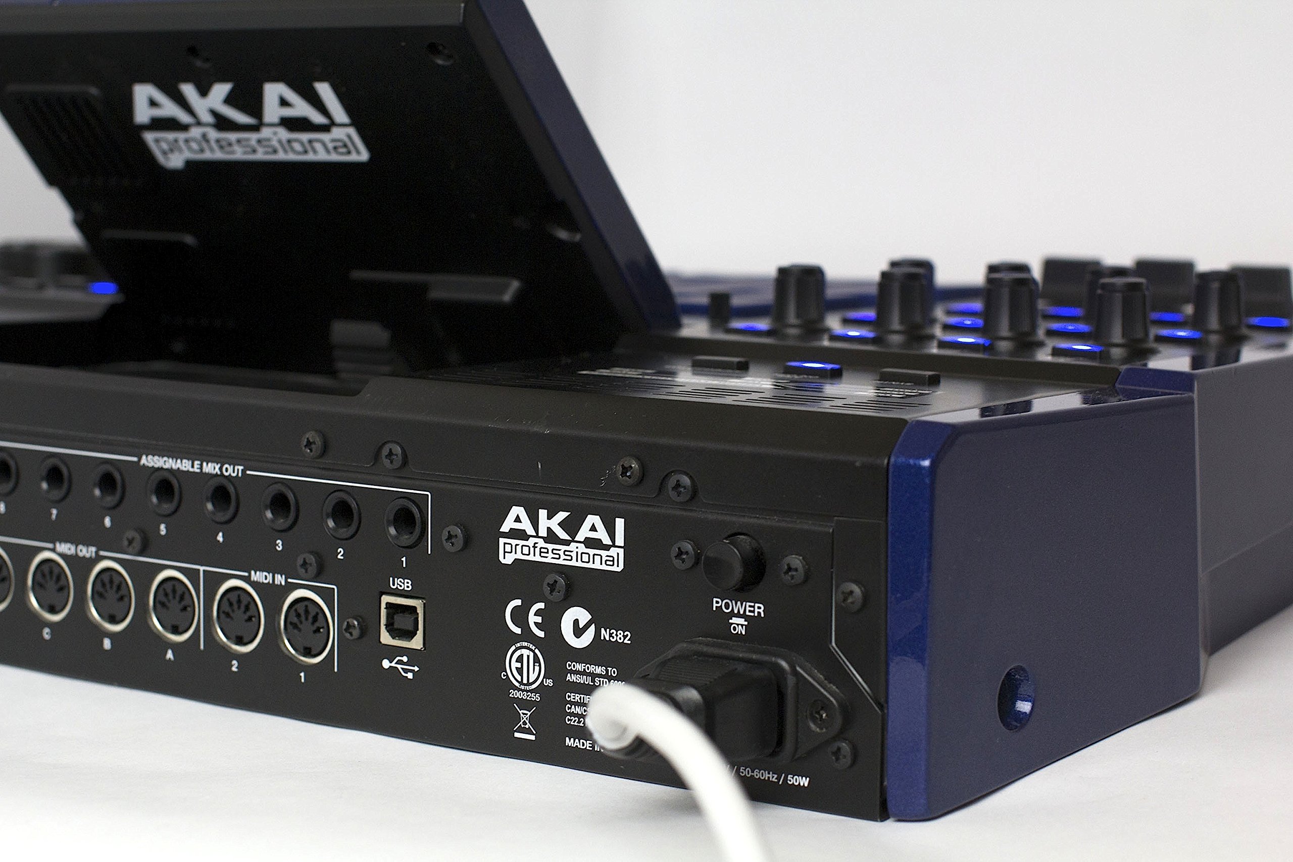 Akai Professional MPC 5000 Music Production Center : Amazon.in 