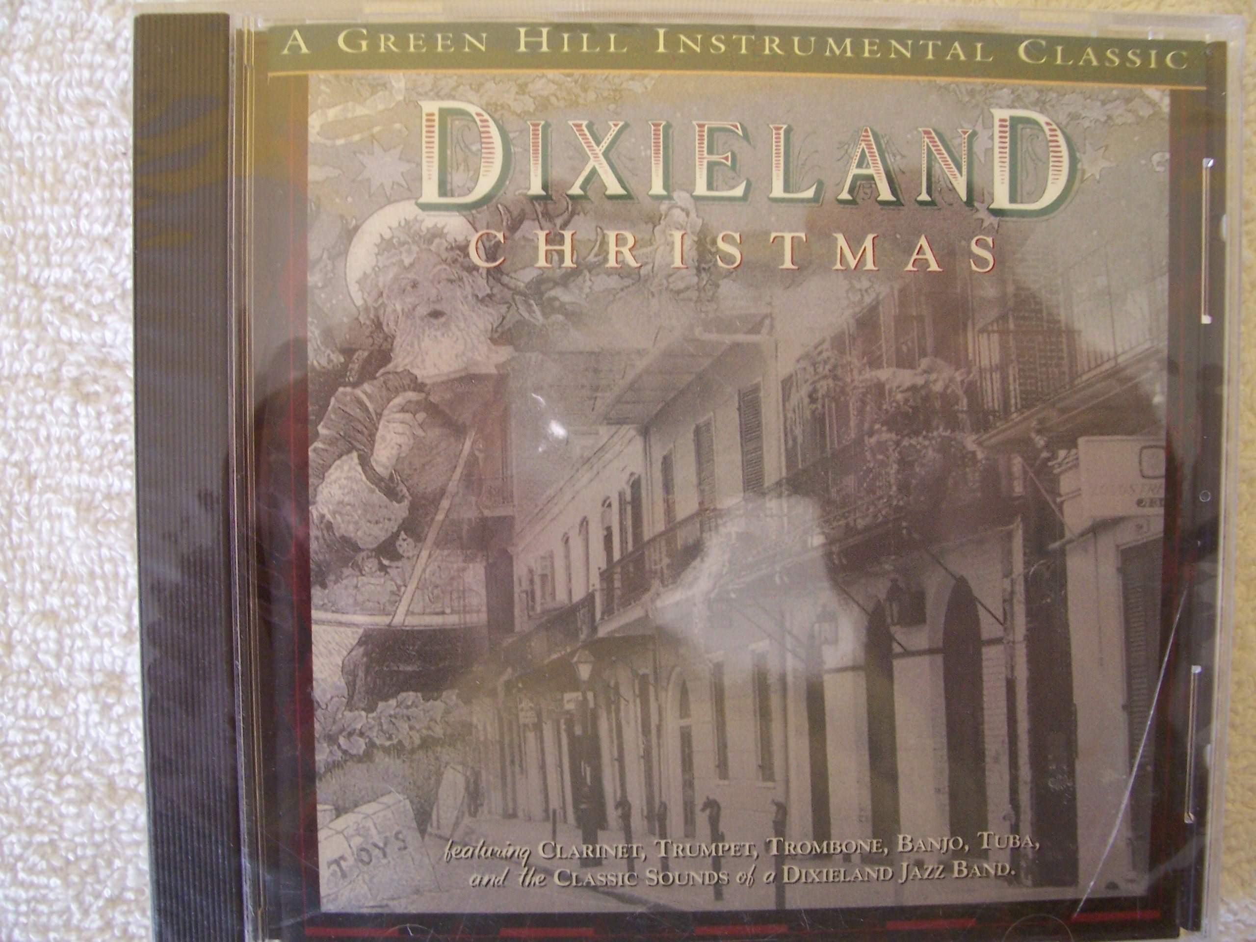 Dixieland Christmas [Audio CD] Sam Levine; Mike Holton; Barry Green; Bob Mater; Marty Crum; Felix Bernard; J. Marks; M. Wilson and Jack Jezzro
