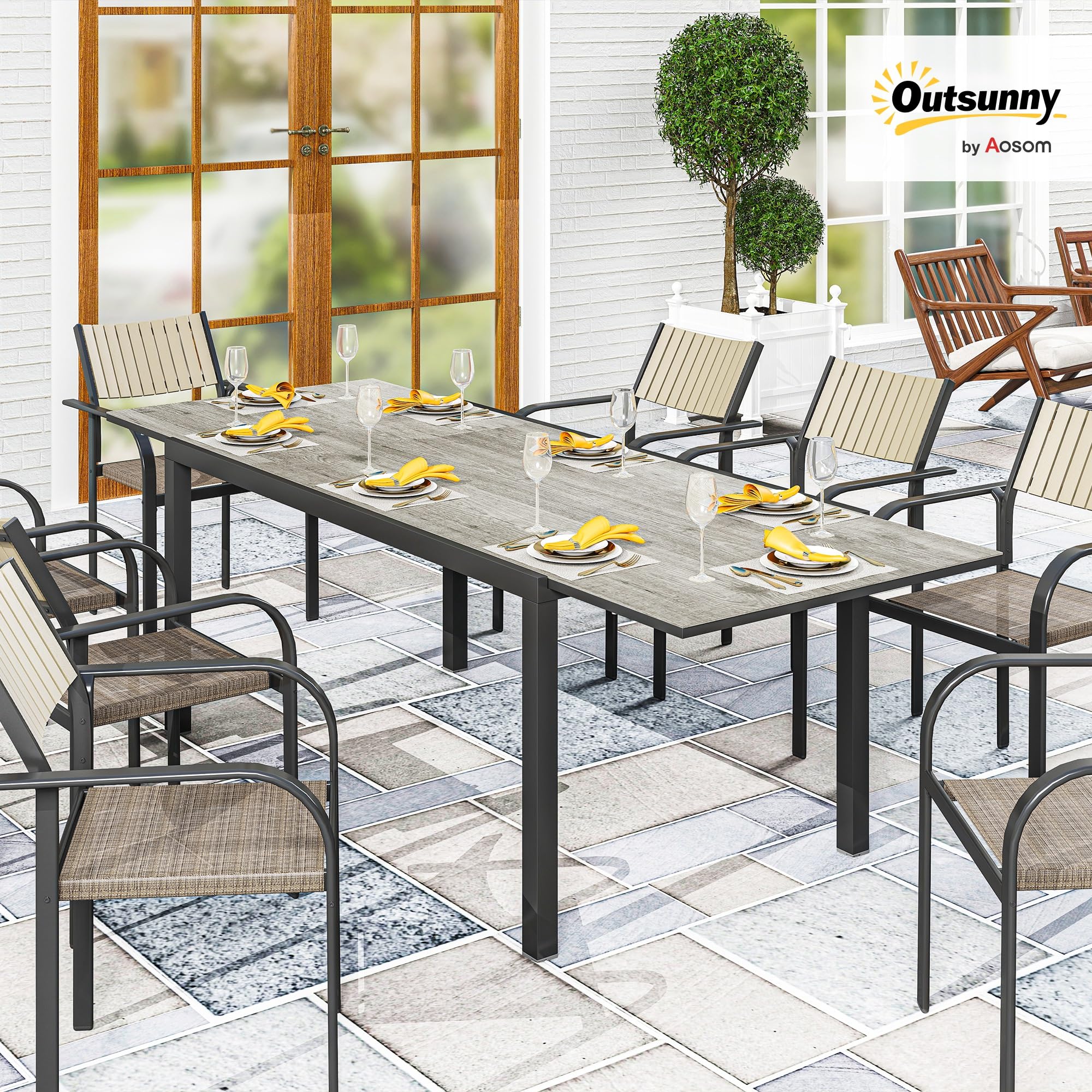 Outsunny Tavolo da Giardino Allungabile da 160-240 cm, Tavola da Pranzo Estensibile per 6-8 Persone Rettangolare in Alluminio con Piano Effetto Legno, Per Patio, Terrazzo, Balcone ed Esterno, Grigio