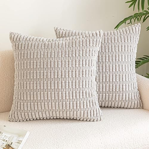 AQOTHES Paquete de 2 fundas de almohada decorativas de color gris claro primaveral de 20 x 20 pulgadas, fundas de cojín cuadradas de pana a rayas