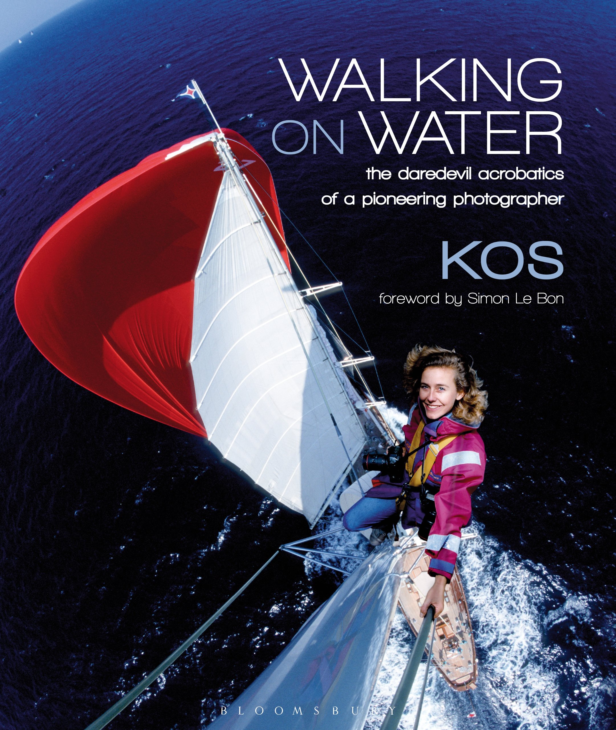 Walking on Water l'épopée humaine et poétique d'un photographe face au vide en anglais