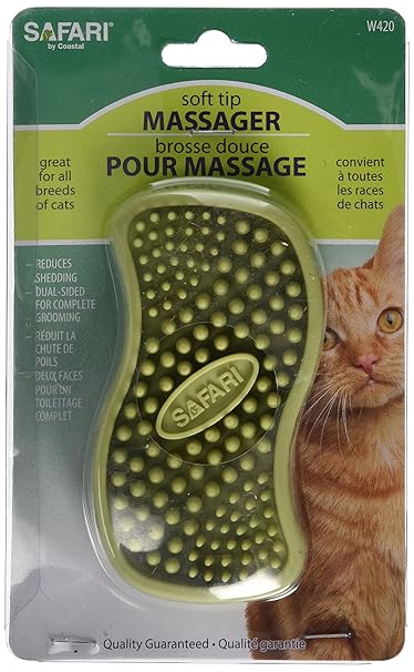 Safari Pet Products CSFW420R Rubber Curry Brush for Cats