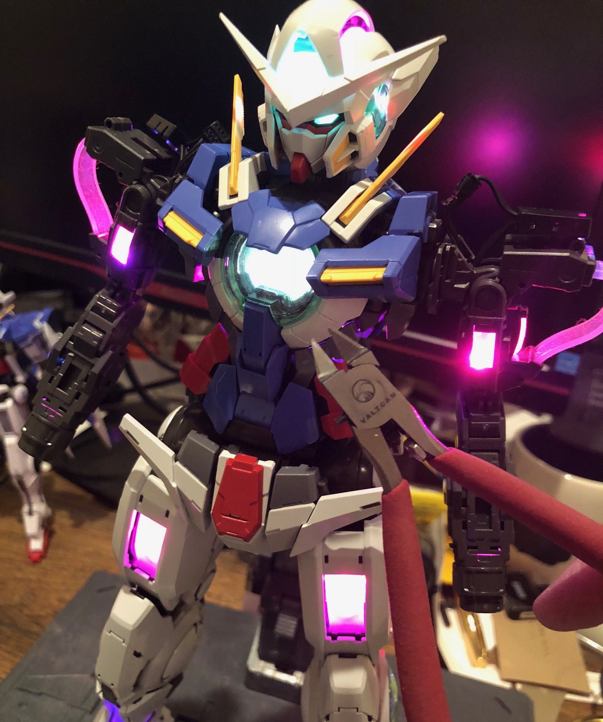valtcan One Pull Prime Nipper with Blade Case :スプルーカッターfor Gundam GUNPLAスケールモデルキットFigures dwos6rj Valtcan Prime Sprue Cutter for Model Kits Thick Nipper : Amazon
