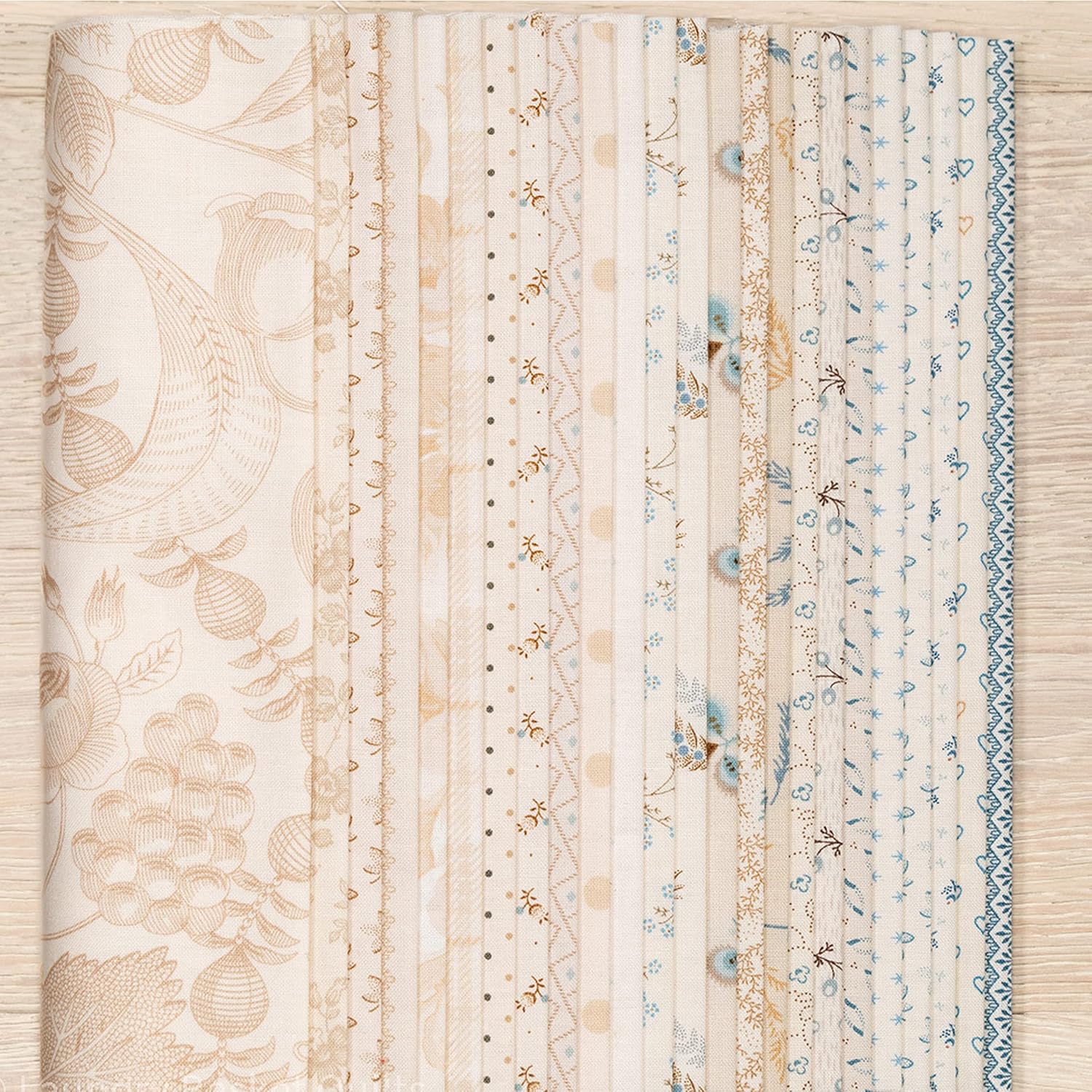 Seabreeze 24 Fat Eighth Bundle by Edyta Sitar of Laundry