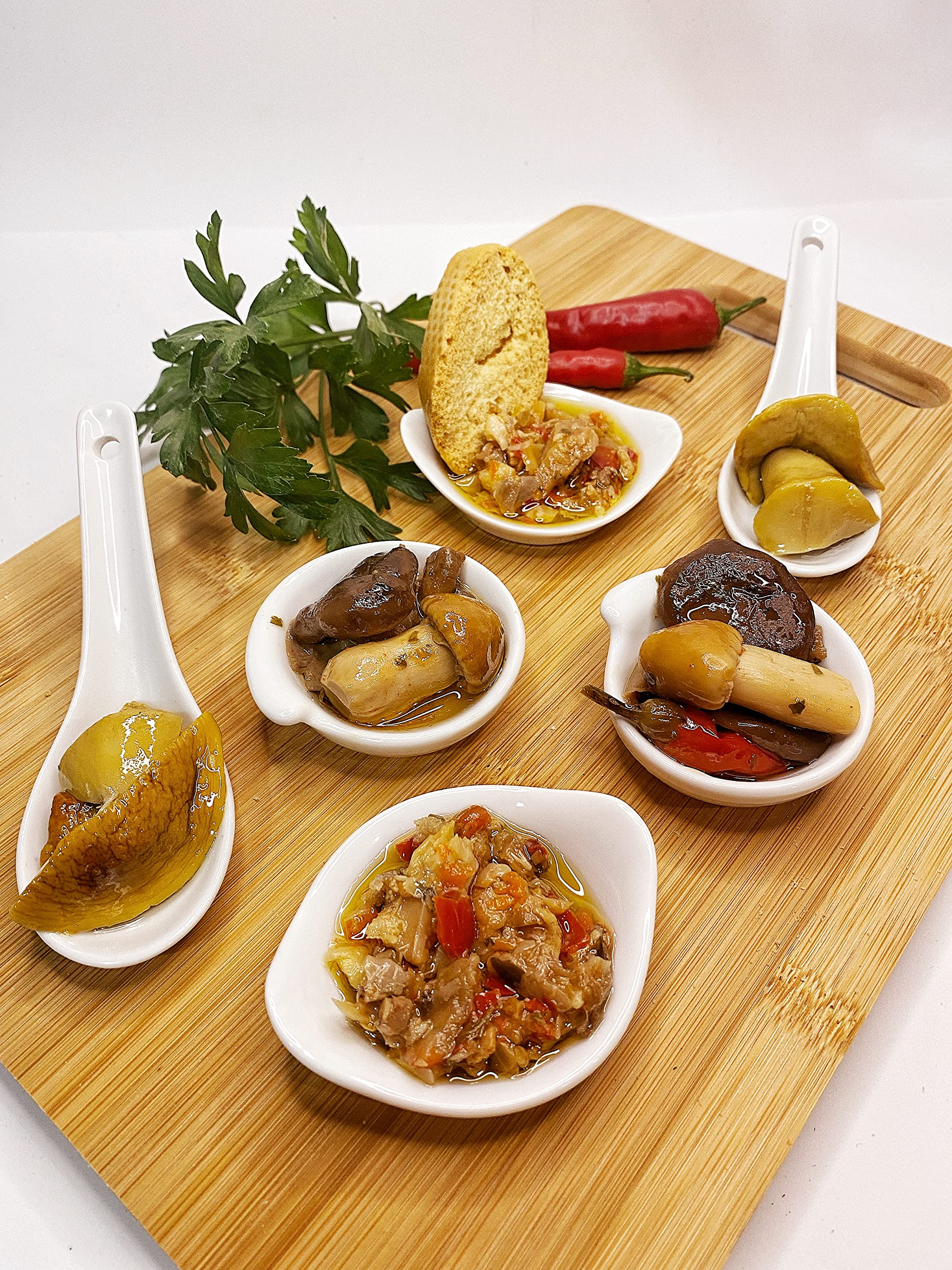 Goloserie Funghi alla Boscaiola con Porcini 5% – Funghi Sott’olio con Peperoncino, Prezzemolo e Aglio – Specialità Calabrese in Olio di Girasole (1000.GR) Ideale per Aperitivi Pasta e condimenti Vari
