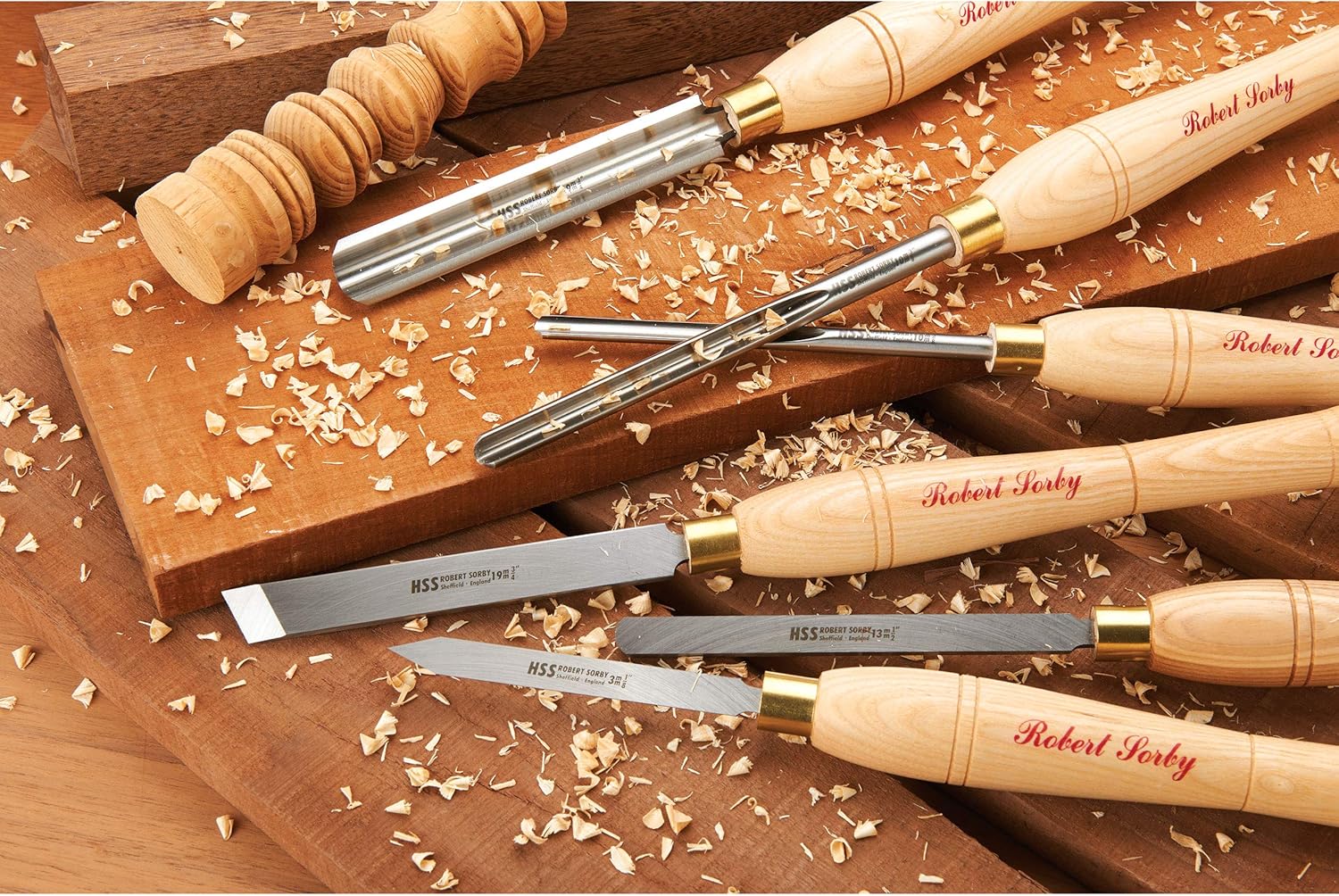 Robert Sorby 67HS 6 Piece Lathe Turning Set with 3/4" Spindle Roughing Gouge, 3/8" Spindle Gouge, 3/8" Bowl Gouge, 3/4" Standard Skew Chisel, 1/8" Parting Tool and 1/2" Round Nose Scraper 67HS
