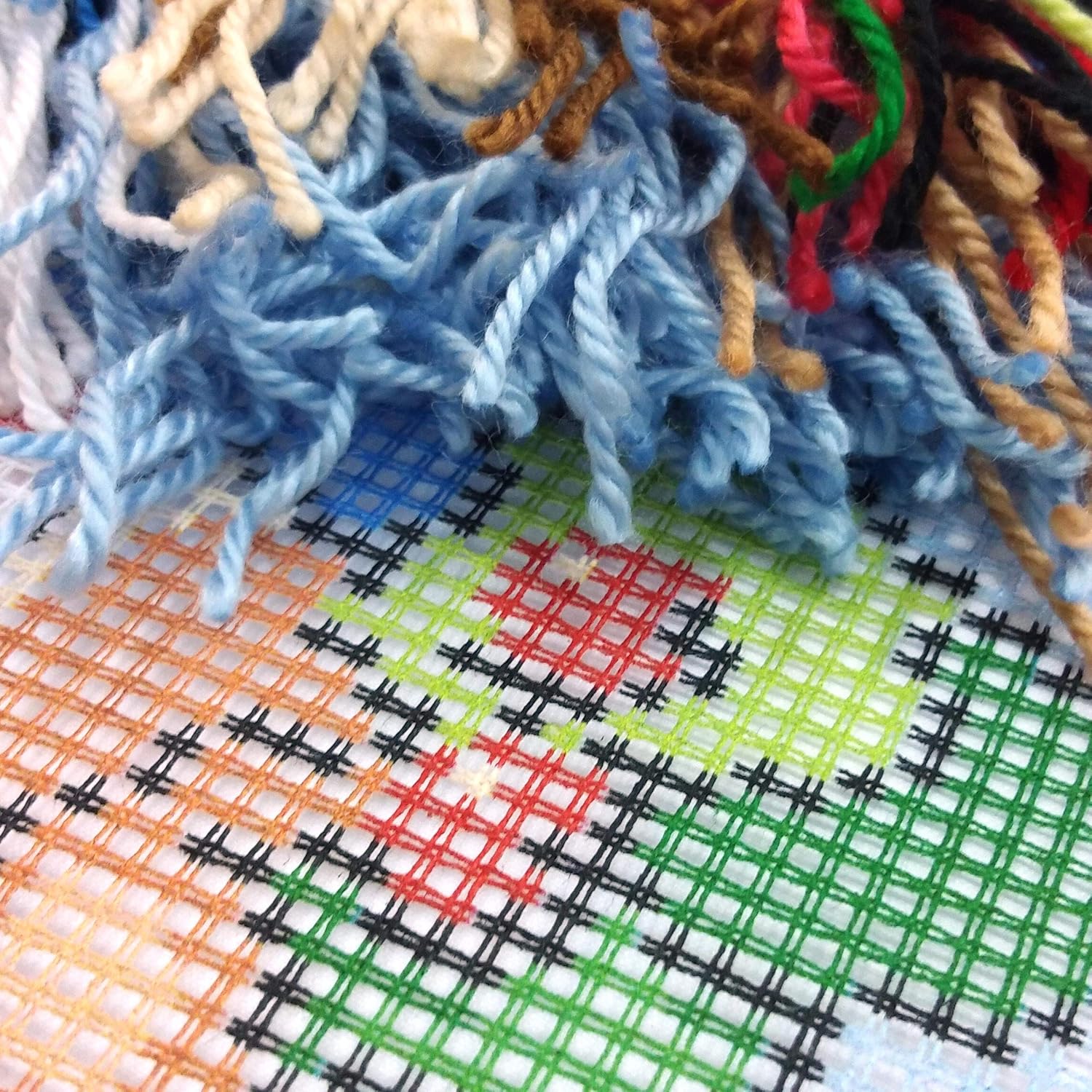 Brvsk Wholesome Needlepoint Kit for Adults and Beginners — Teddy Bear 16″ × 16″ with Clear, Precise Printed Design on Cotton Canvas; Includes 2 Needles, Yarn, and Easy-Read Chart