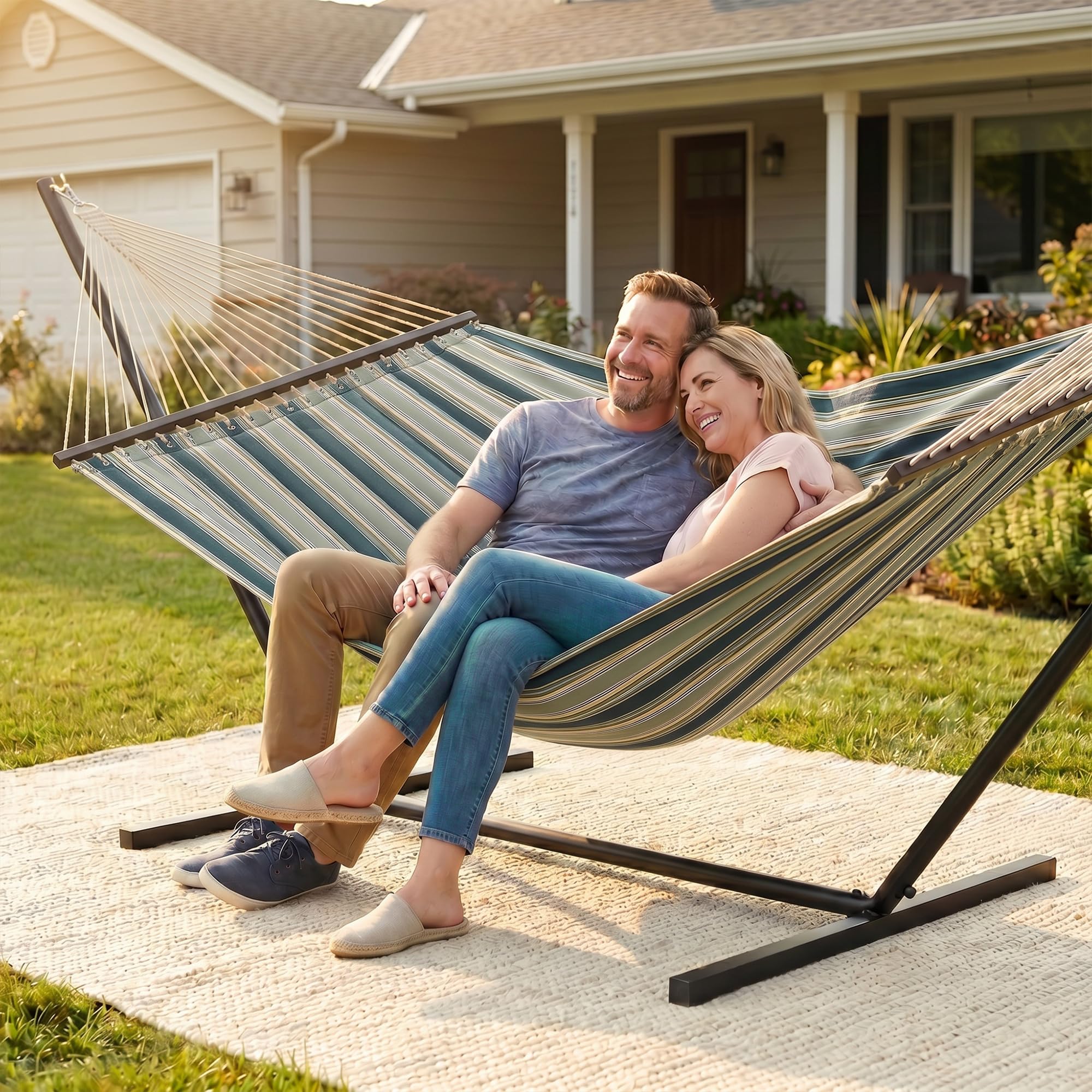 Outsunny Hamac sur Pied 353 cm, hamac avec Support Acier avec Coussin Amovible et Barres d'écartement, pour intérieur et extérieur, lit de Sieste rayé, Vert