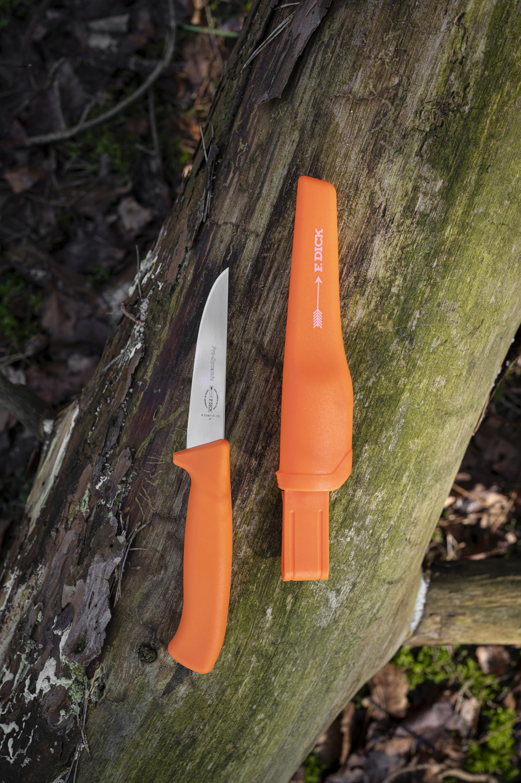 F. DICK ProDynamic Verkaufsdisplay Hunter (15-tlg. Jagdmesser mit Klingenlänge von 10 cm und einer Kunststoff-Messerscheide, leichtes Messer für alle Arbeiten für im Jagdbereich) 85340106-53