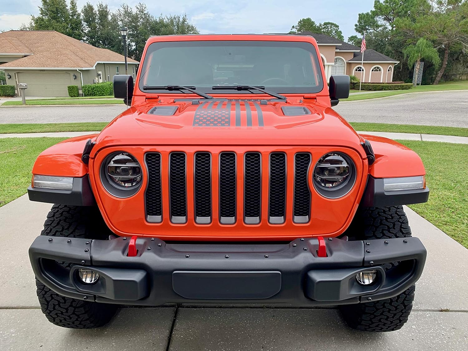 gs00305 Matte Black USA Flag Center Hood Decals for Wrangler JL (2018 to Present) and Gladiator JT